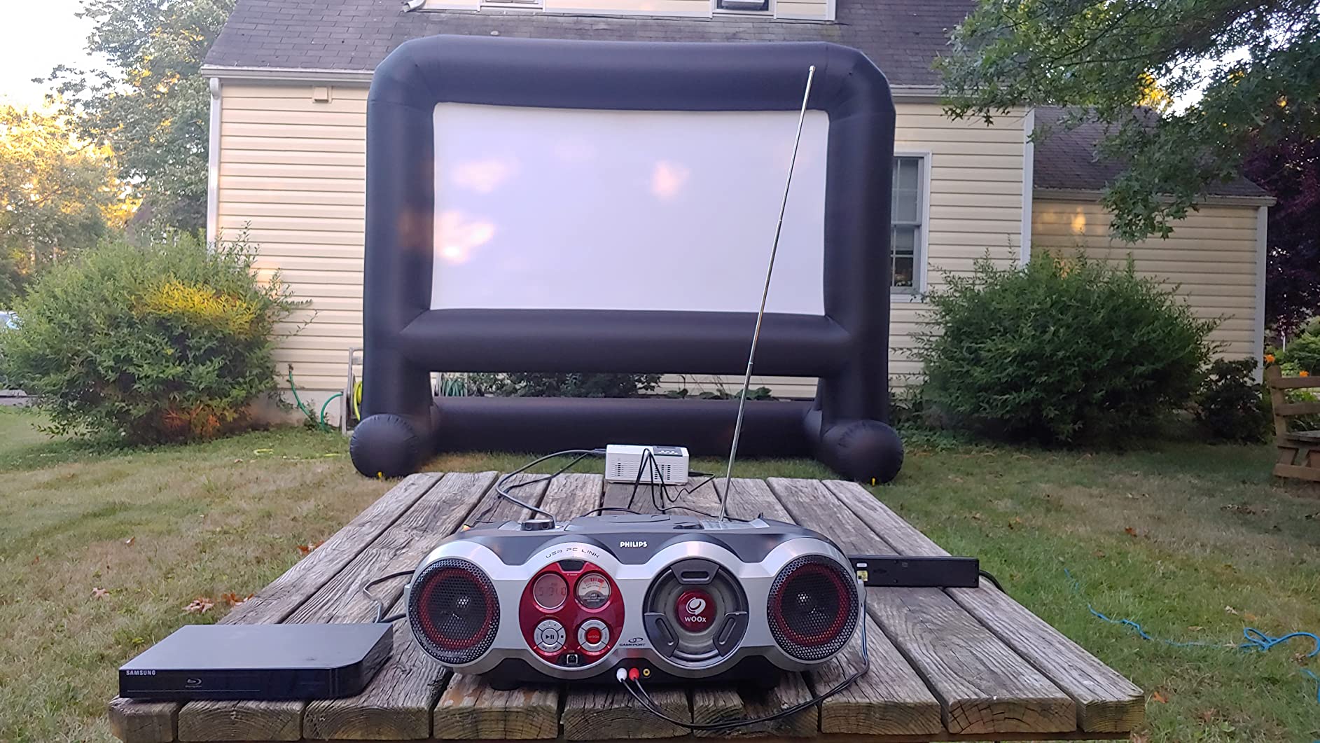 HuaKastro 16 FT Outdoor Inflatable Projector Screen – One-Piece Design, Easy Setup Blow-Up Screen with Quiet Fan, Perfect for Backyard Movie Nights & Events (Stable Base) customer photo 2