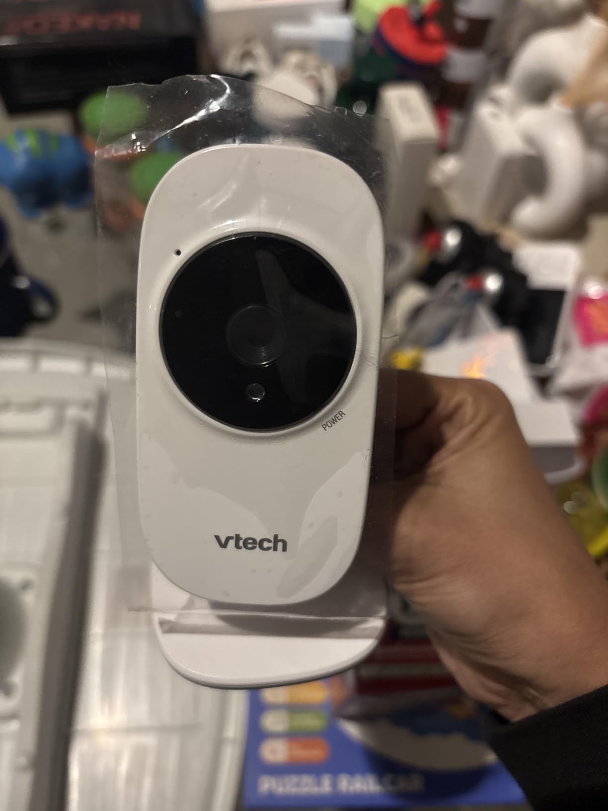 VTech Baby Monitor NoWiFi with 2 Cameras - 19-Hour Battery, Patrol Mode for Twins and Two Rooms, 1000ft Range, Auto Night Vision, Two-Way Talk, Temperature Sensor | VM819-2 customer photo 1
