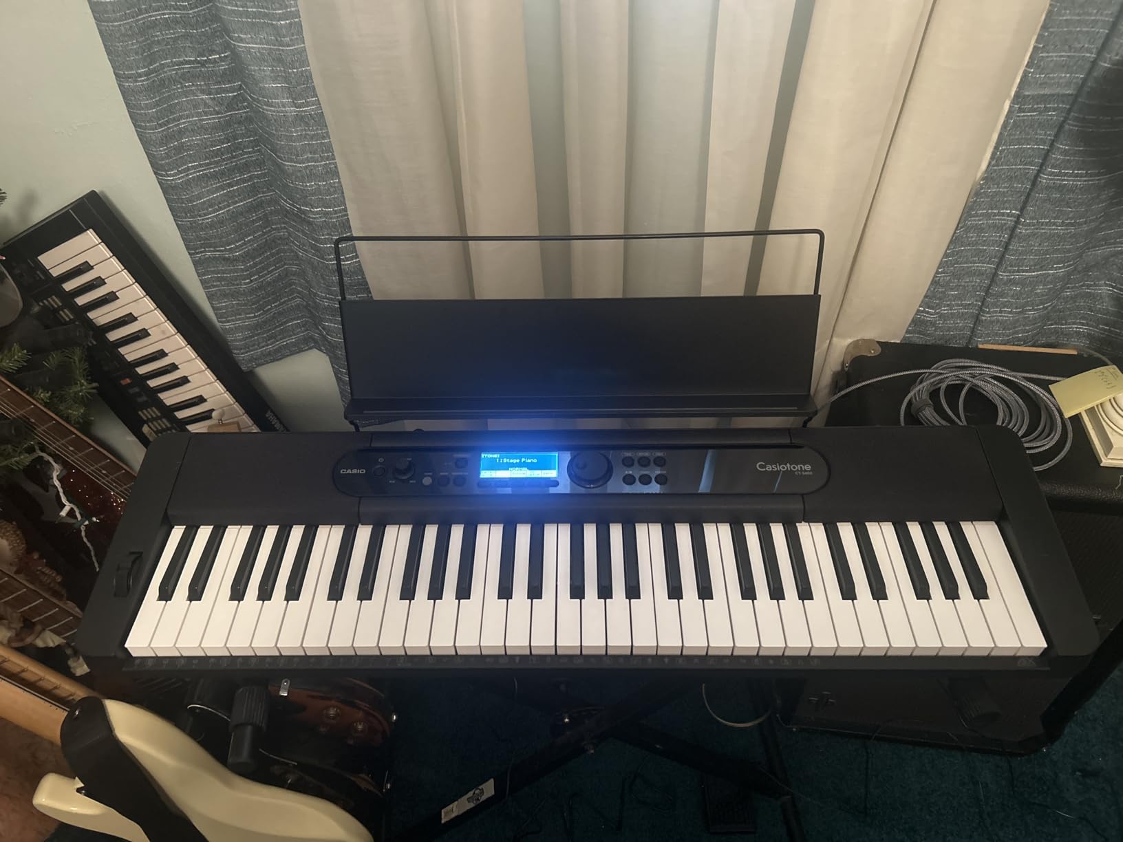 Casio Casiotone CT-S400 - 61-Key Touch-Responsive Portable Keyboard | AiX Sound, 600 Tones, 200 Rhythms, Pitch Bend, USB-MIDI, Surround Speakers, Chordana App Compatible | Lightweight & Travel-Ready customer photo 1