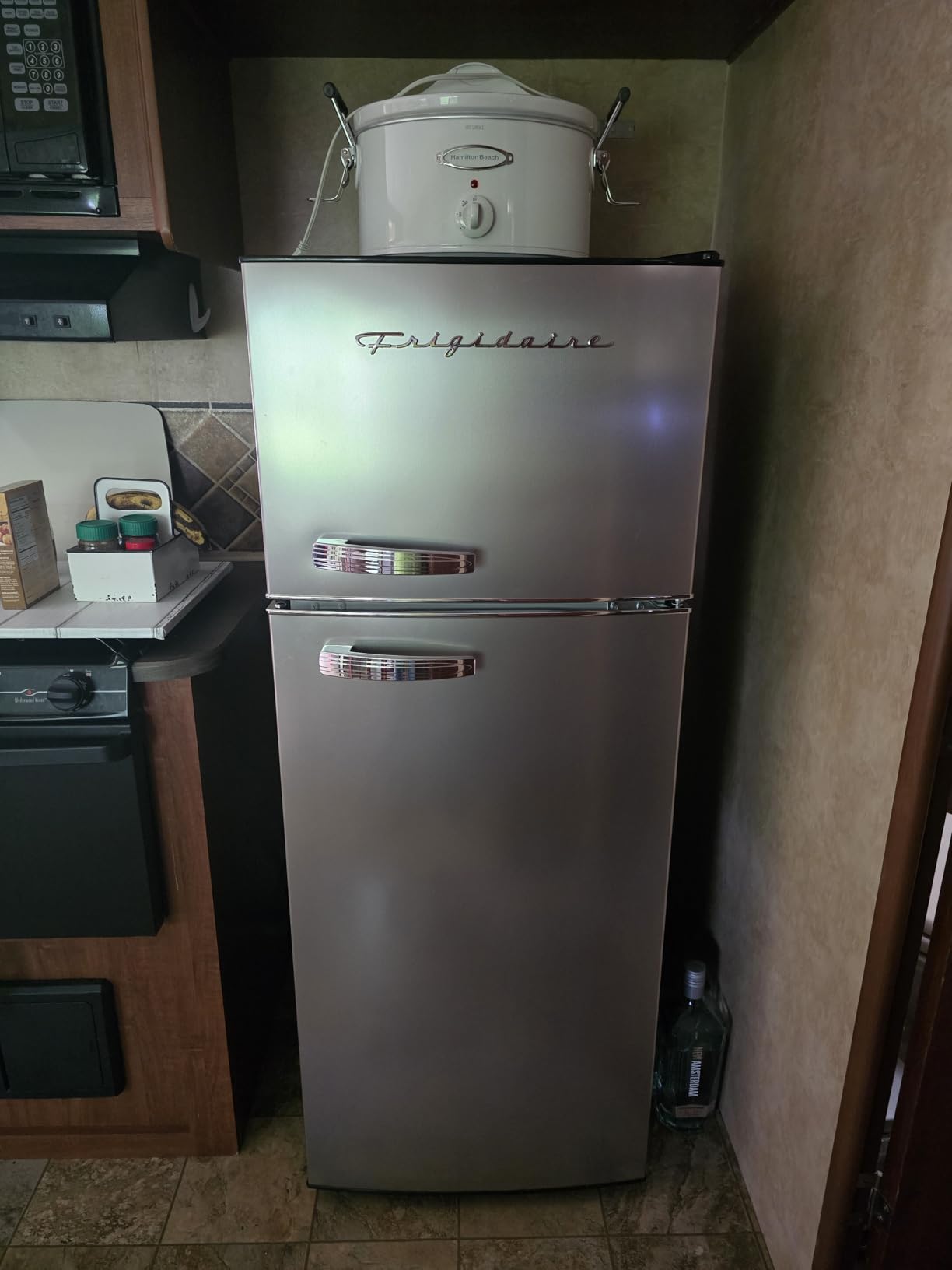 Frigidaire EFR753, 2 Door Apartment Size Refrigerator with Freezer, Retro Chrome Handle, 7.5 cu ft, Platinum Series, Stainless Steel customer photo 1