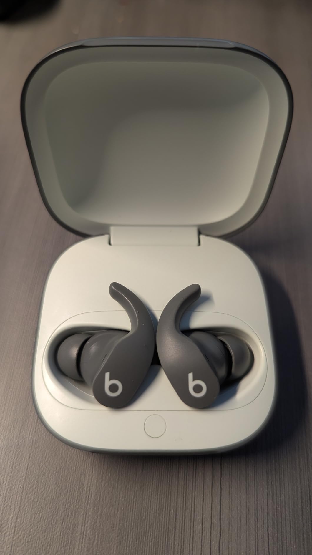 Beats Fit Pro (1st Gen) - True Wireless Noise Cancelling Earbuds - Active Noise Cancelling - Sweat Resistant Earphones, Compatible with Apple & Android, Class 1 Bluetooth, Beats Black customer photo 1