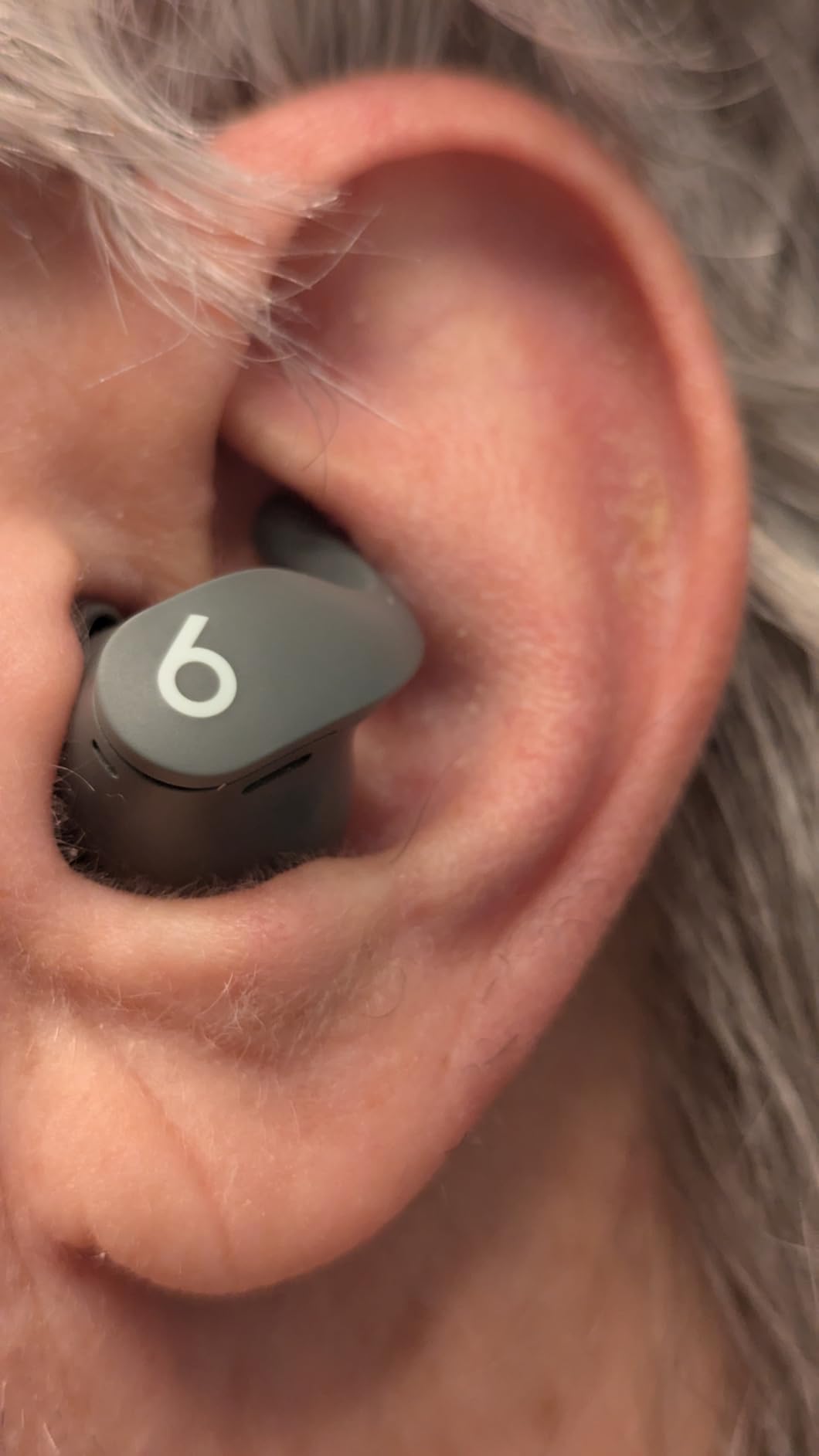 Beats Fit Pro (1st Gen) - True Wireless Noise Cancelling Earbuds - Active Noise Cancelling - Sweat Resistant Earphones, Compatible with Apple & Android, Class 1 Bluetooth, Beats Black customer photo 2