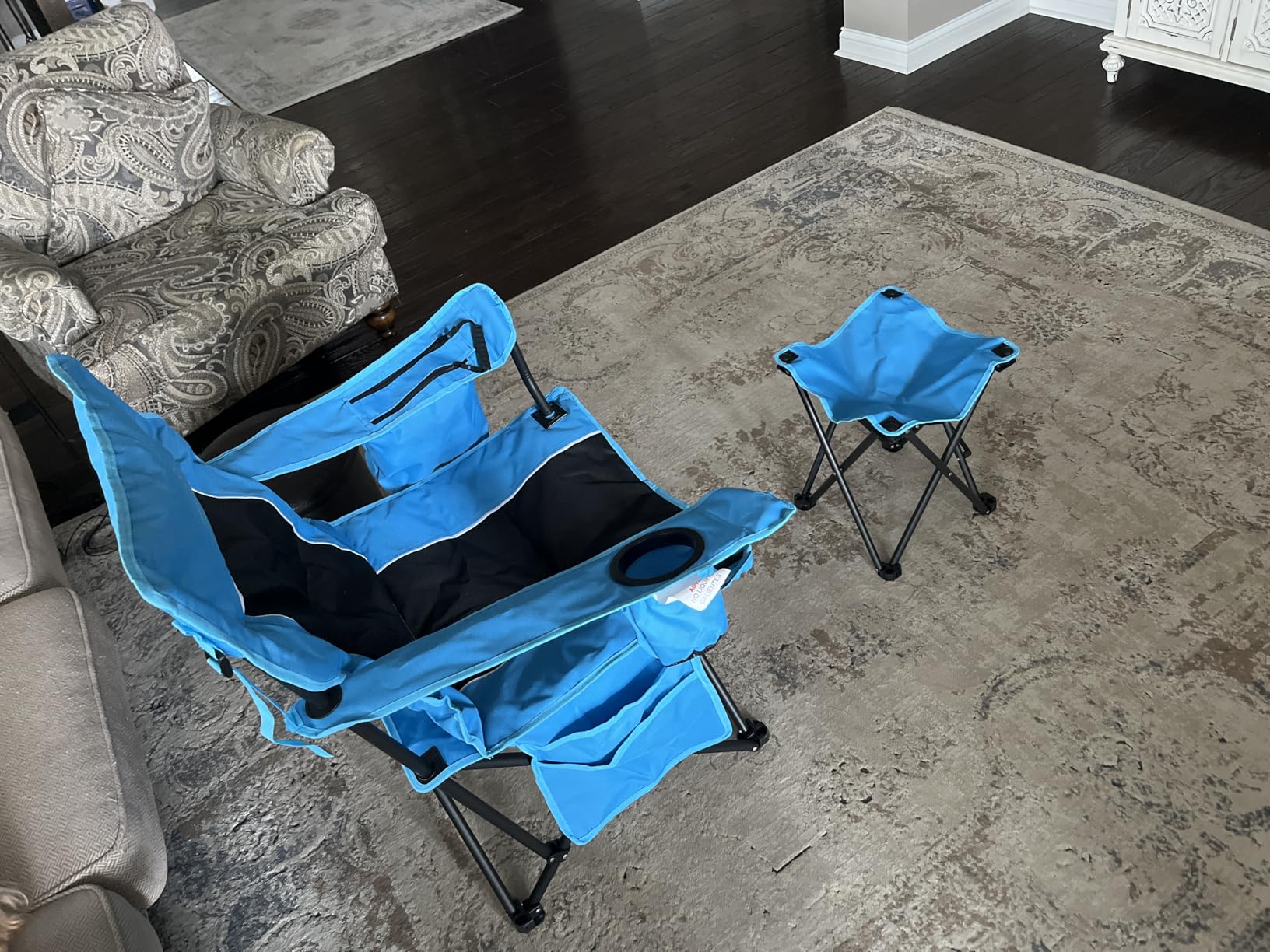 FAIR WIND Padded Camping Chair 500LBS Capacity Heavy Duty Oversized Folding Chair for Heavy People Portable Lawn Chair with Adjustable Lumbar Support, Cooler Bag & Cup Holder for Outdoor, Beach customer photo 1