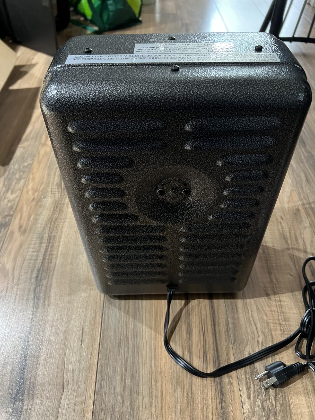 Shinic Space Heater, 1500W Milkhouse Heater with Thermostat, Stay Cool Durable Metal Housing, Overheat protection, 3-Prong Plug, Tip-Over Auto Shut Off, Utility Heater for Garage, Bedroom, Greenhouse customer photo 1
