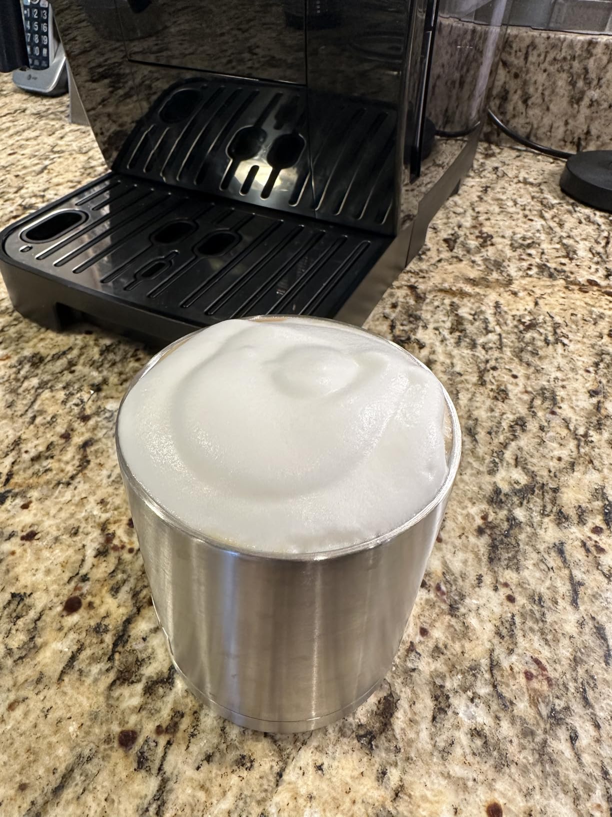 Aeroccino 4 Milk Frother customer photo 1