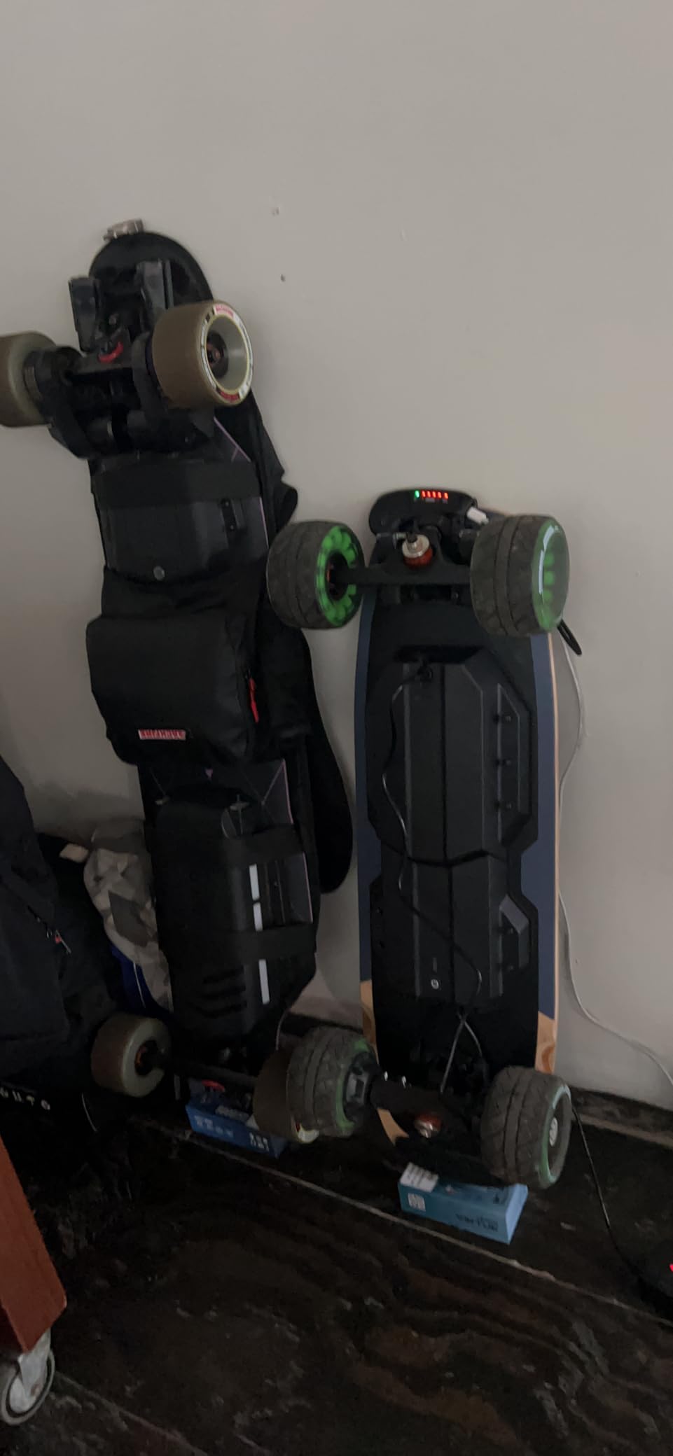 MEEPO Mini Series Electric Skateboard with Remote, Up to 26-32 MPH Top Speed, 11-24 Miles Range, 330 Pounds Max Load, 30-34 Inches Maple Cruiser for Adults and Teens customer photo 2