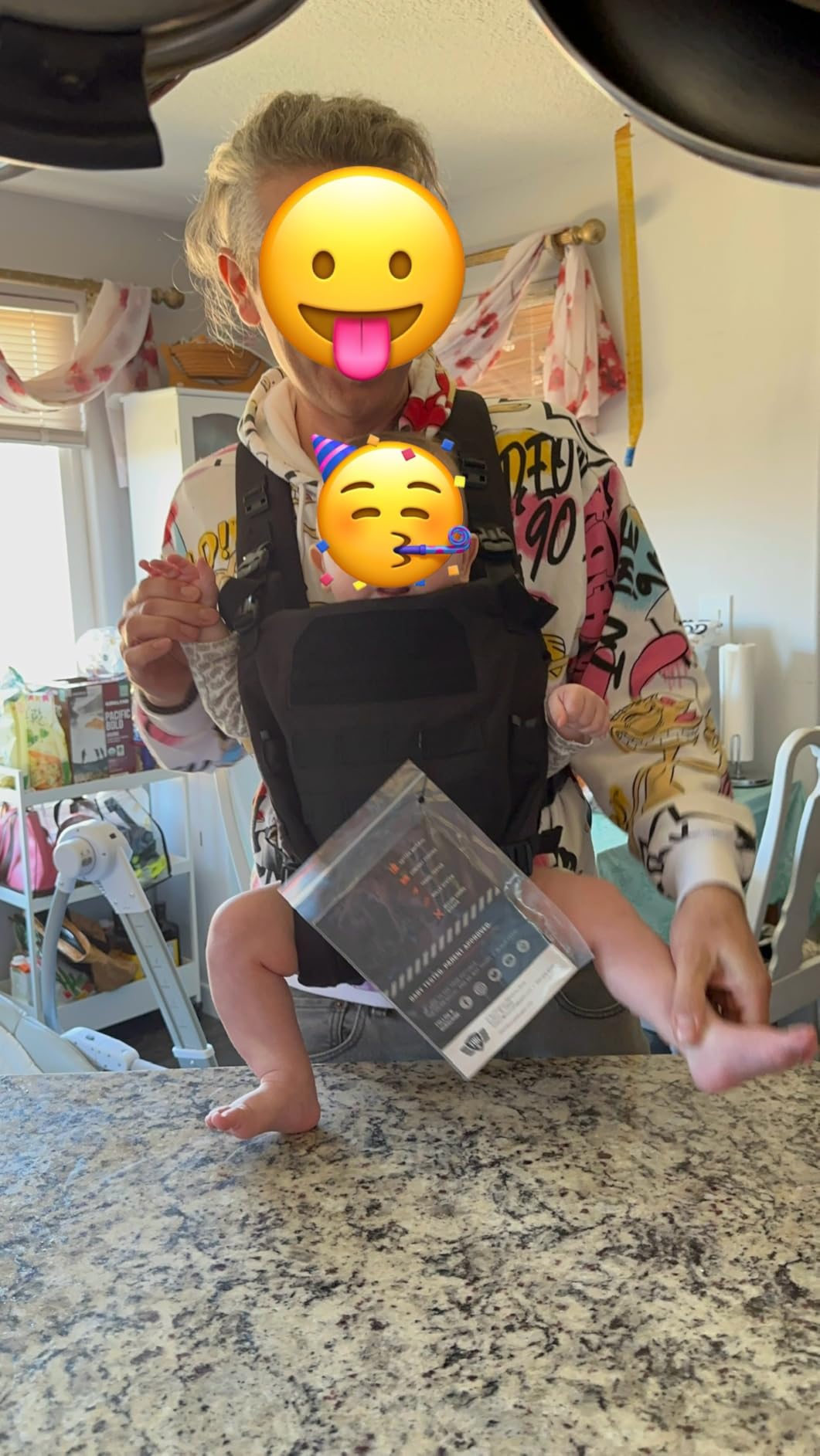 Ergobaby All Carry Positions Breathable Mesh Baby Carrier Newborn to Toddler with Enhanced Lumbar Support & Airflow (7-45 Lb), Omni Breeze, Onyx Blooms customer photo 1