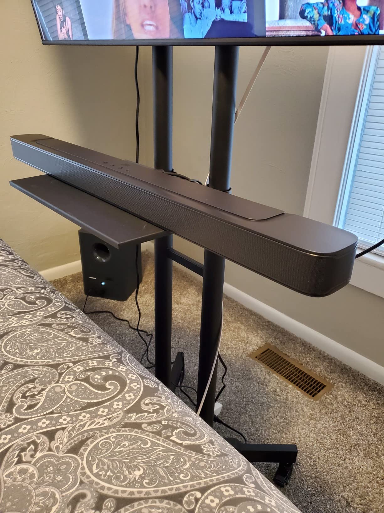 JBL Bar 2.1 Deep Bass (MK2) - 2.1 Channel soundbar with Wireless subwoofer (6.5''), 300W Max Output, Bluetooth Enable (Black) customer photo 2