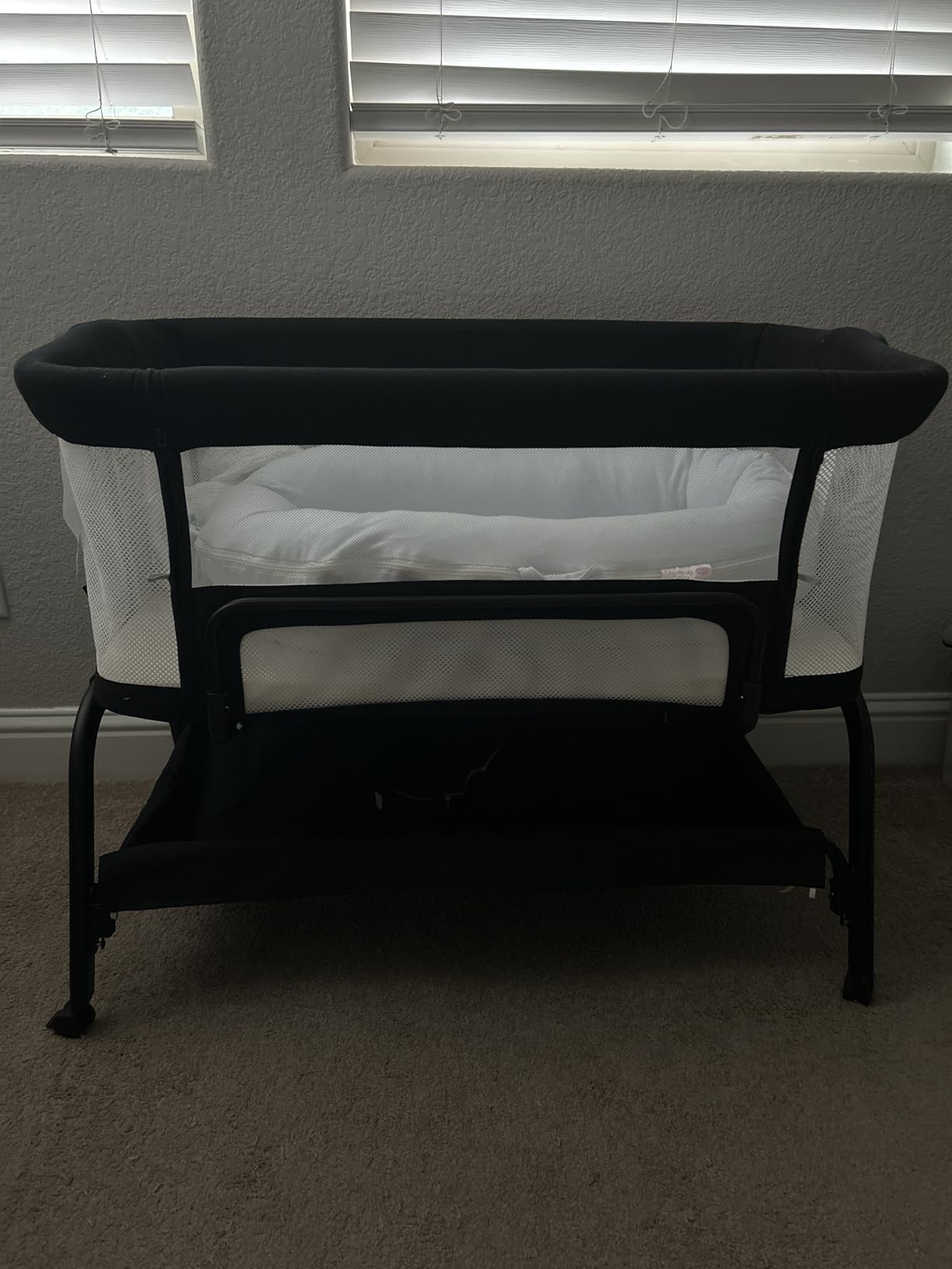 BabyBond Baby Bassinet, 3 in 1 Bassinet Bedside Sleeper with Washable Soft Mattress and Sheet, 6 Height Adjustable Bedside Crib, 4-Sided Mesh Bedside Bassinet for Baby customer photo 2