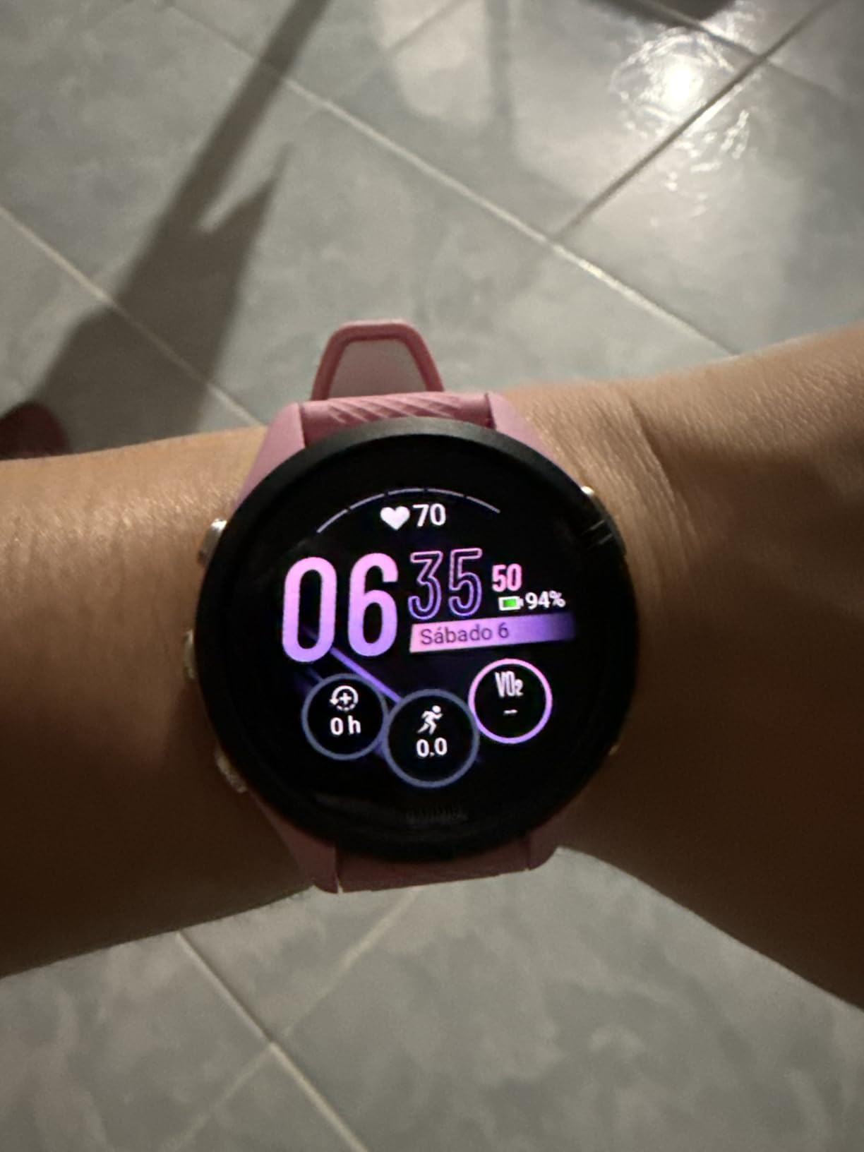 Garmin Forerunner 265 Running Smartwatch, Colorful AMOLED Display, Training Metrics and Recovery Insights, Black and Powder Gray customer photo 1