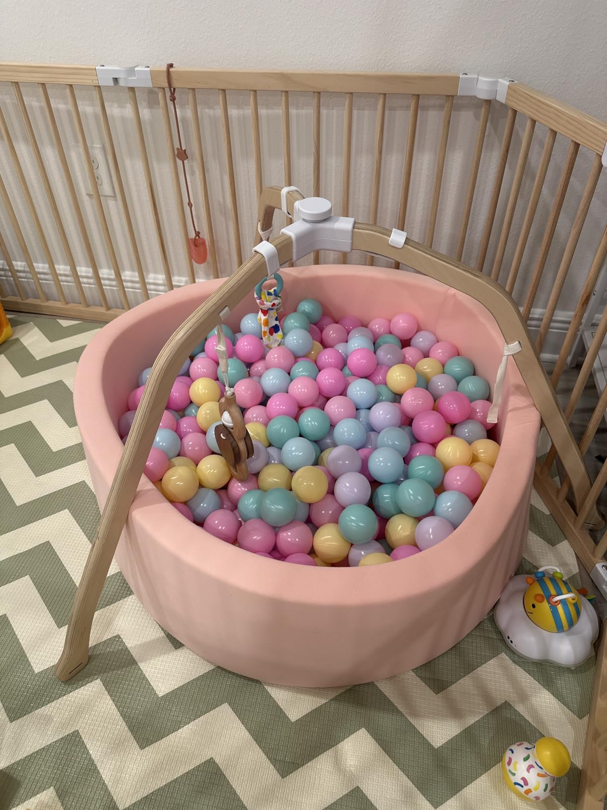 Wilwolfer Foam Ball Pit for Toddlers, Large Baby Ball Pit for Babies with Soft Memory Sponge, Indoor Outdoor Baby Playpen, Kids Play Ball Pool, Gift Toys for Infants Boys and Girls (Gray, NO Balls) customer photo 1