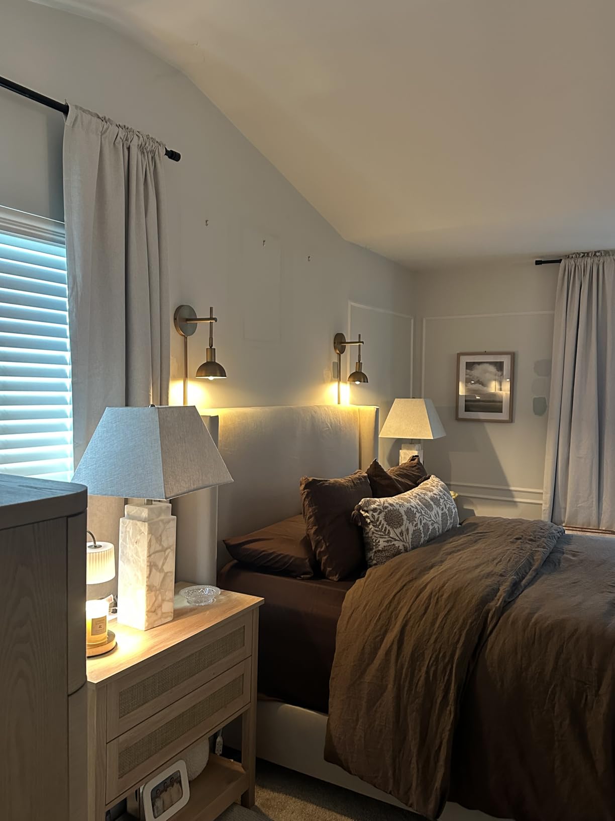 Nathan James Millie Plug-in Wall Sconce, Wall Mounted Bedside Reading Lamp with Cotton Shade and Brass Back Plate customer photo 1