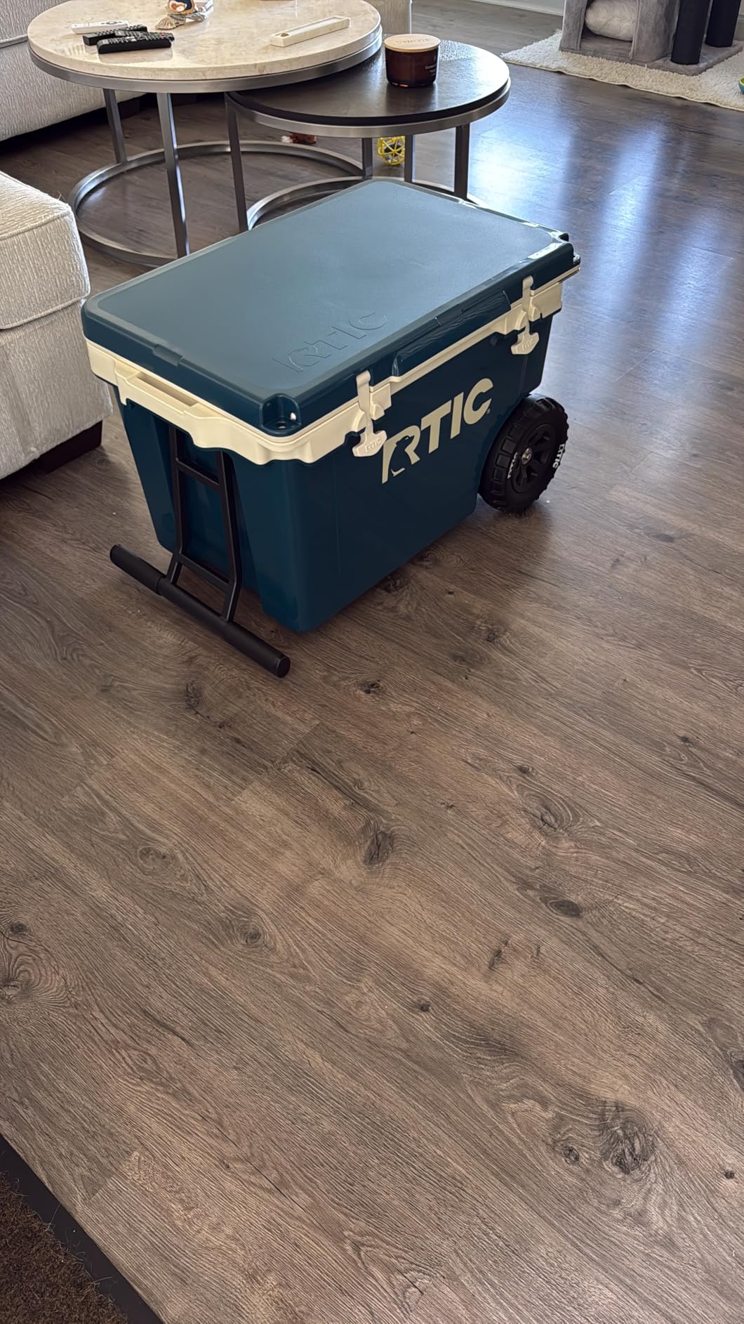RTIC 52 Quart Ultra-Light Wheeled Hard Cooler Insulated Portable Ice Chest Box customer photo 2