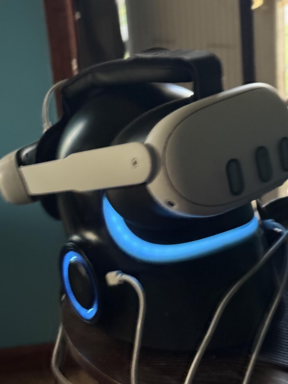 Meta Quest 3 512GB | VR Headset - Thirty Percent Sharper Resolution - 2X Graphical Processing Power - Virtual Reality Without Wires customer photo 1