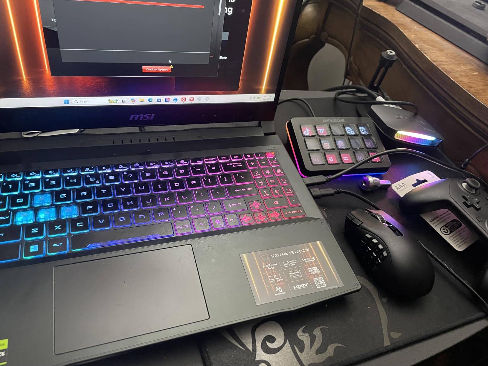 4K60 Capture Card with HDMI 2.1, Low Latency, 4K144/4K120 Passthrough, Game Capture Device for PS5, PS5 Pro, Xbox, Switch, Streaming on Twitch, OBS on Mac & PC, GC553G2 Live Gamer Ultra 2.1 customer photo 1