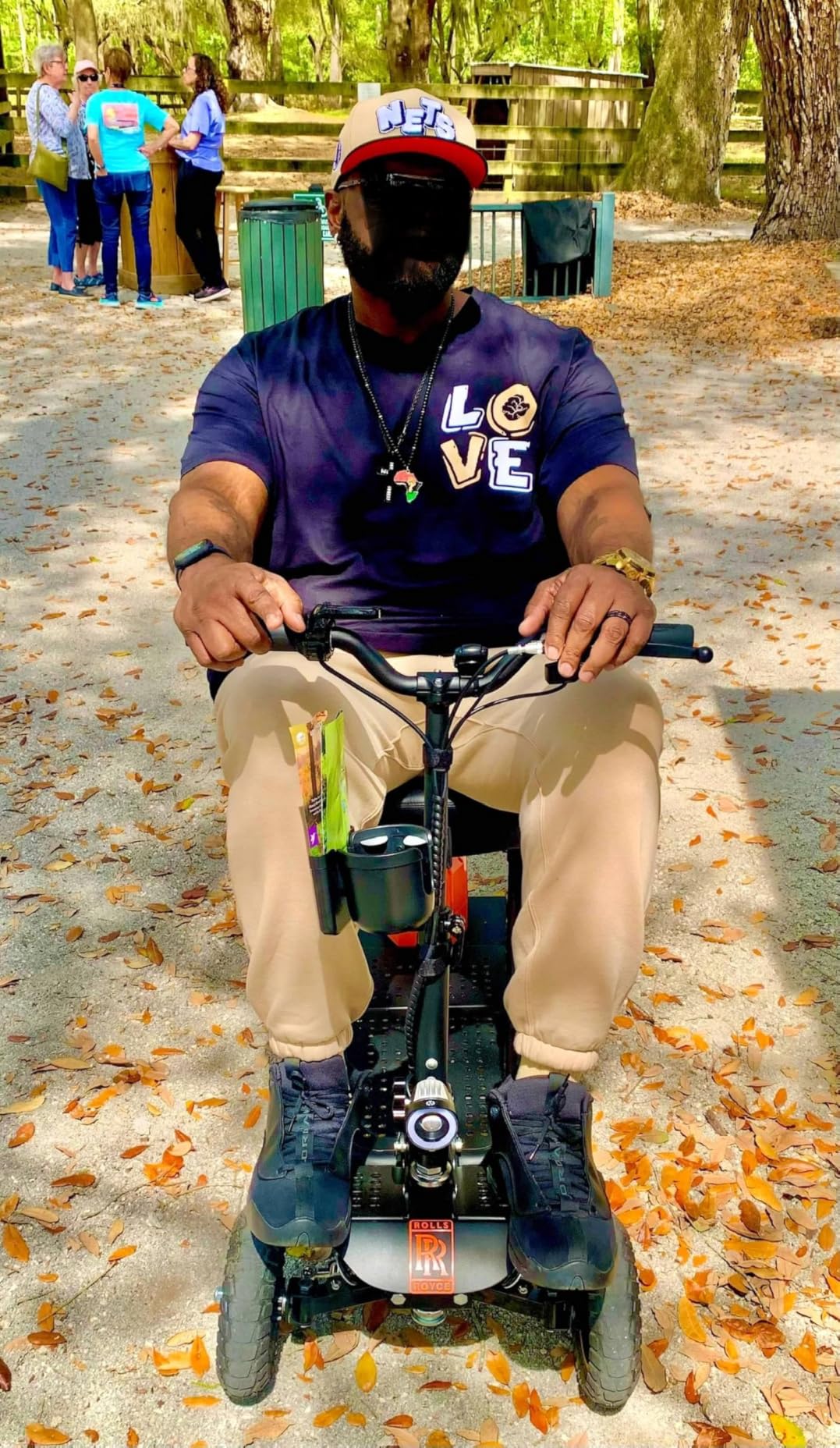 SuperHandy Explorer Mobility Scooter - 4-Wheel, 500W Brushless Motor, 48V Battery, 350 lbs Capacity, 5 mph, Lightweight Aluminum Frame customer photo 1