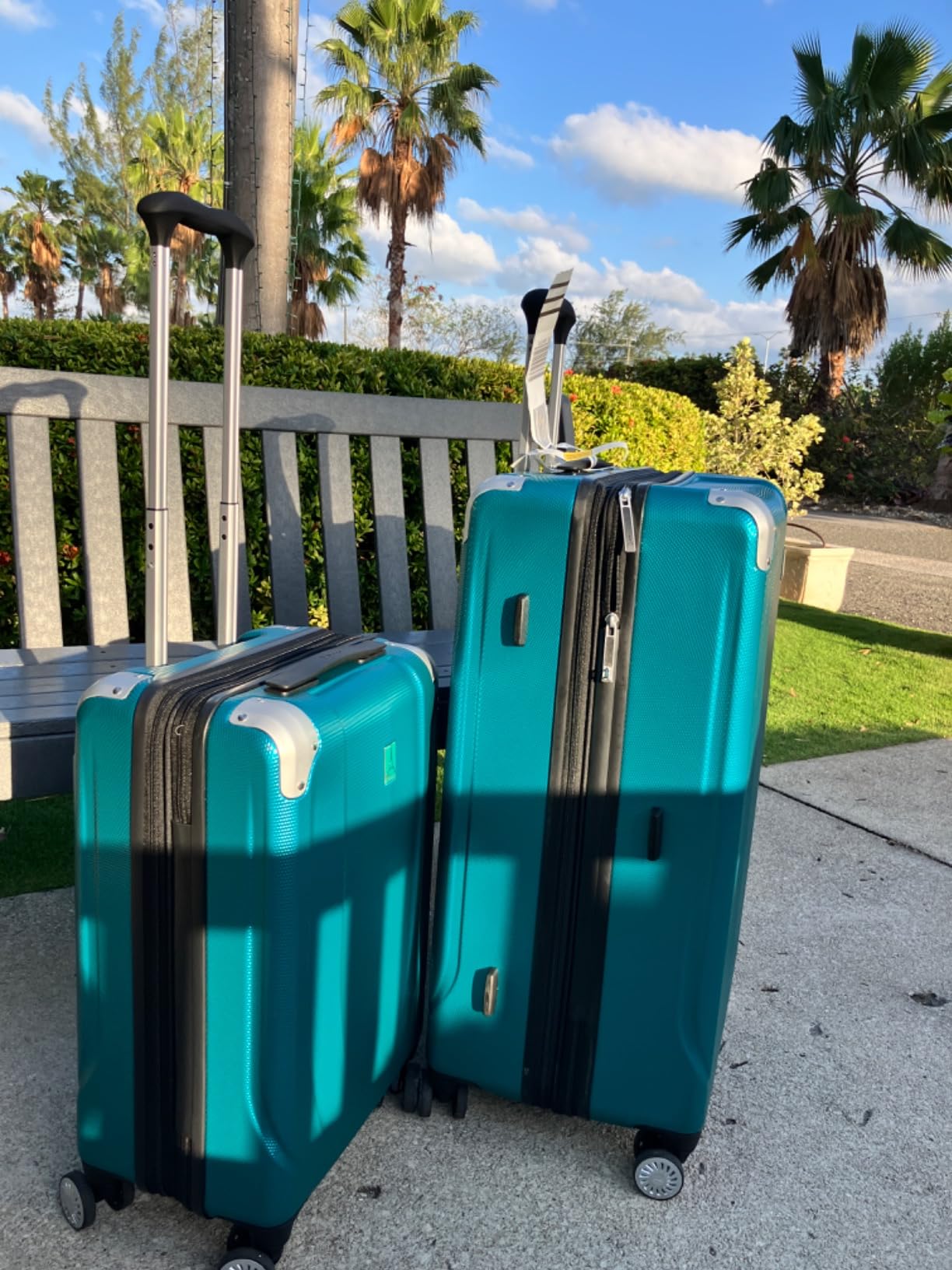 Travelpro Pathways 3 Hardside Expandable Luggage, 8 Spinner Wheels, Lightweight Hard Shell Suitcase 3 Piece Set (21/25/28), Champagne customer photo 2