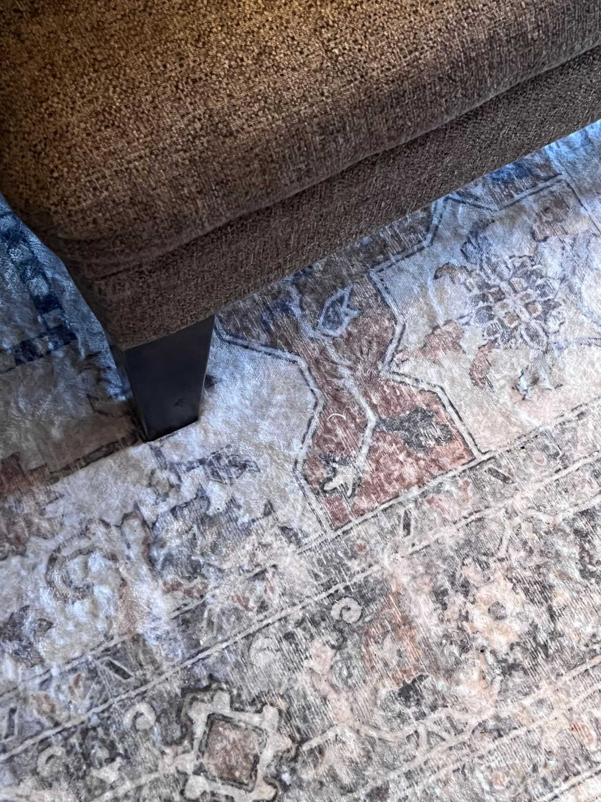 GENIMO 5X7 Area Rugs for Living Room, Machine Washable Non Slip Vintage Area Rugs, Low Pile Lightweight Print Rug for Bedroom, Dining Room, Home Office, Light Taupe Brown customer photo 1