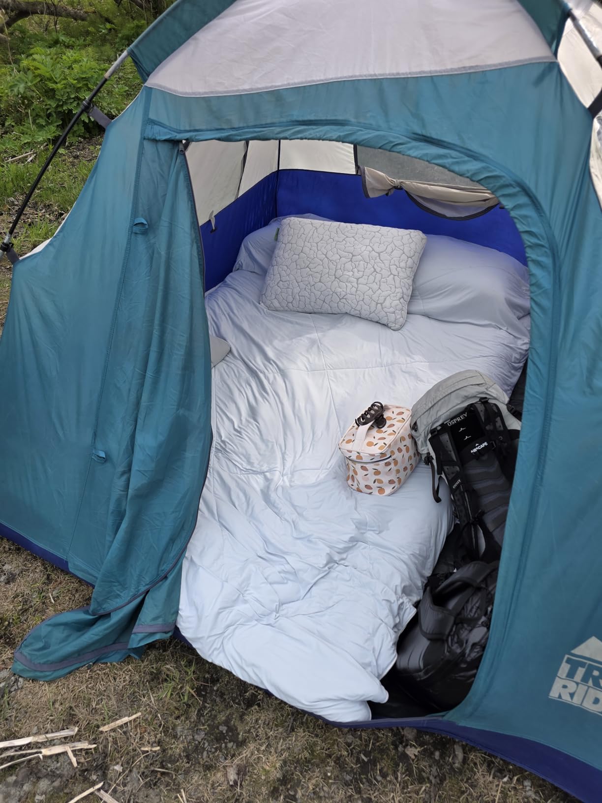 FNARMW Double Sleeping Pad Camping, Self Inflating 6'' Extra-Thick 2 Person Pillow Built-in Foot Pump Waterproof Inflatable Sleeping Mat Backpacking, Tent, Hiking, Portable Camping Pad (Navy Grey) customer photo 1