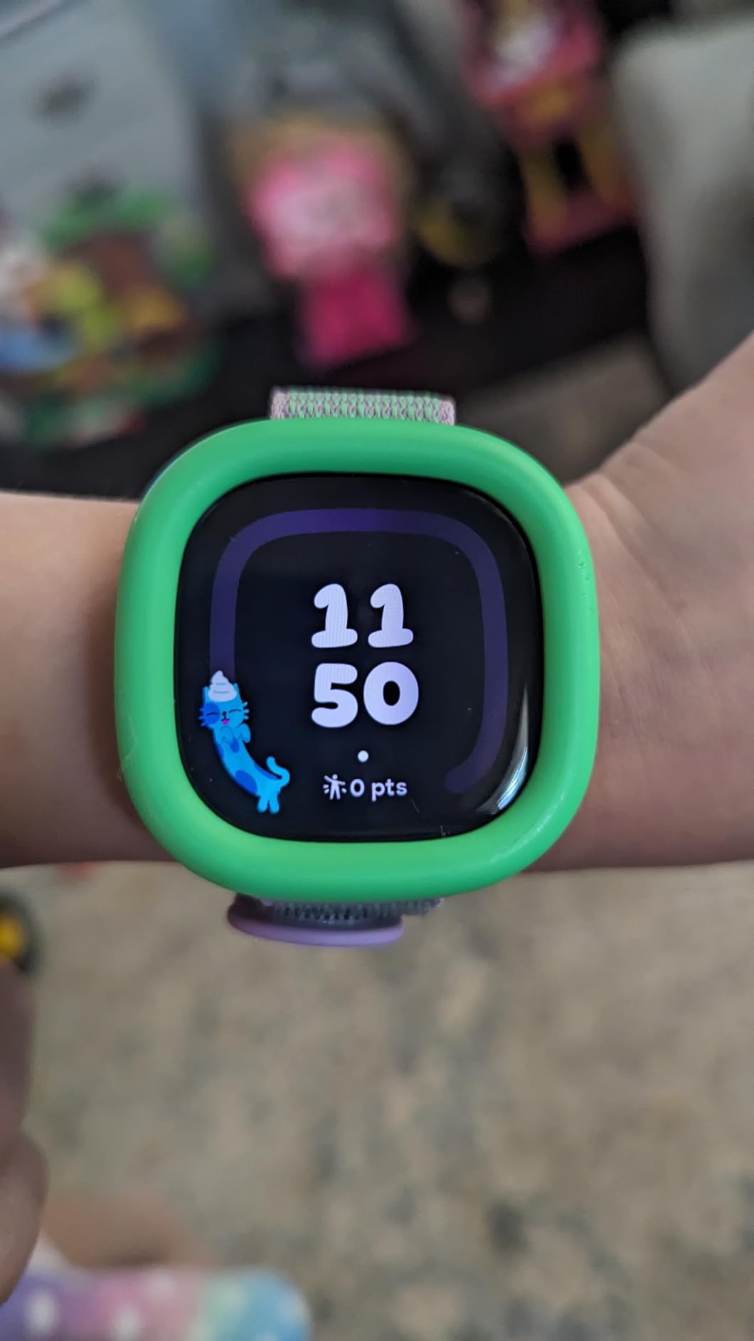 Fitbit Google Ace LTE - Kids Smartwatch with Call, Message, GPS, and Activity-Based Games, Ace Pass Data Plan Required - Spicy - Moovin customer photo 1
