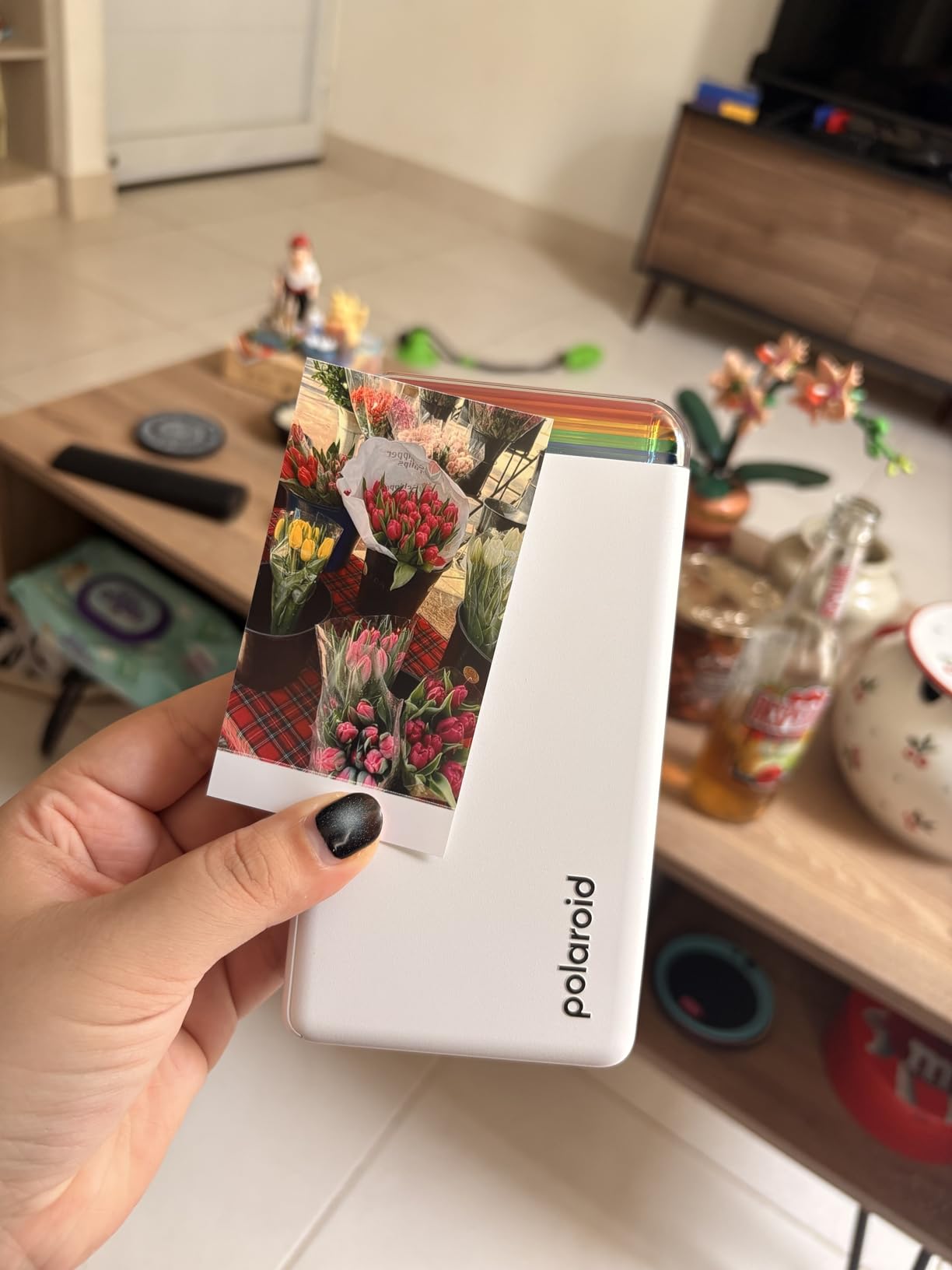 Polaroid Hi-Print + Paper Bundle - 2nd Generation Bluetooth Connected 2x3 Pocket Photo Dye-Sub Printer - White Printer + 40 Photos (6438) customer photo 1