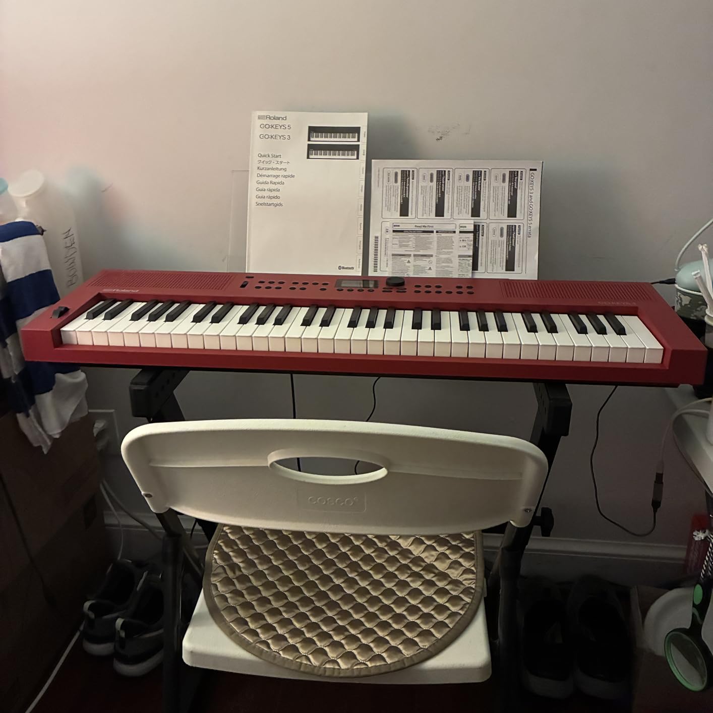 Roland GO:KEYS 3 Music Creation Keyboard | 61-Note Keyboard | Built-In Stereo Speakers | Bluetooth Audio/MIDI Support for Music Streaming - Dark Red customer photo 1