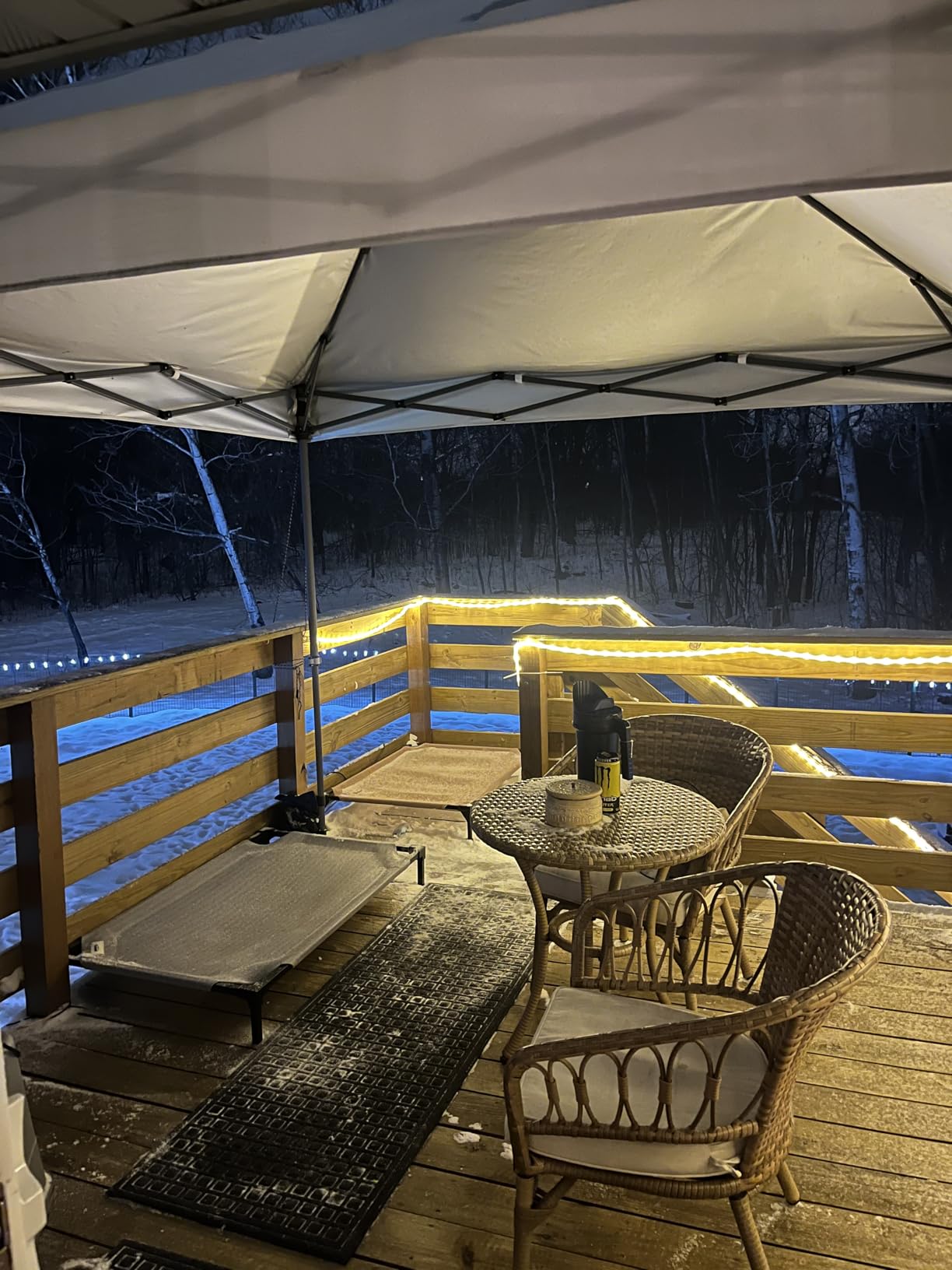 Yaheetech 10x10 Pop Up Canopy Easy Set-up Tent, Portable Outdoor Canopy Instant Tent, Commercial Gazebo with Wheeled Carry Bag & 4 Sandbags for Home, Party & Outdoor Activities, White customer photo 2
