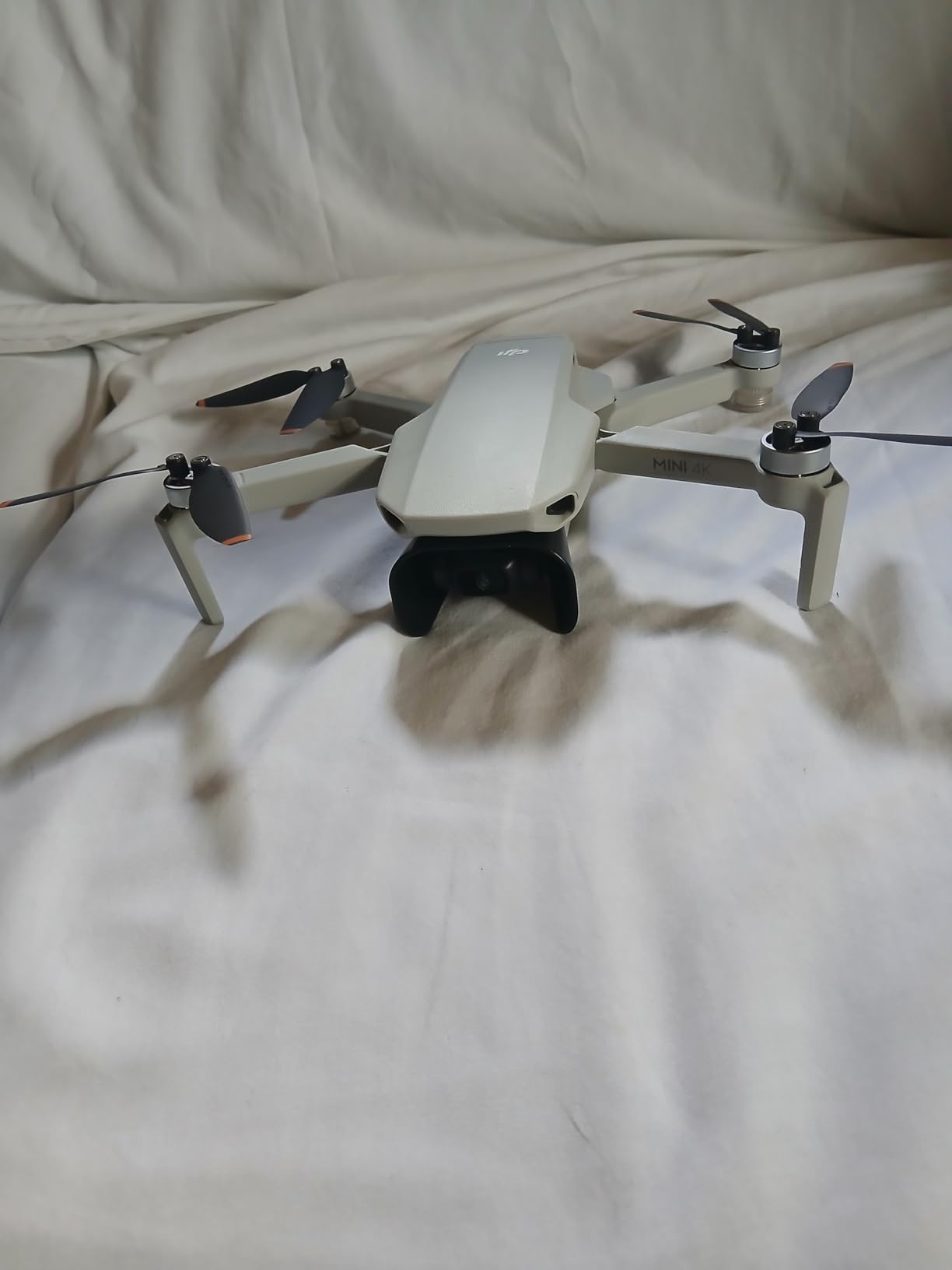 DJI Mini 4K, Drone with 4K UHD Camera for Adults, Under 249 g, 3-Axis Gimbal Stabilization, 10km Video Transmission, Auto Return, Wind Resistance, 1 Battery for 31-Min Max Flight Time customer photo 1