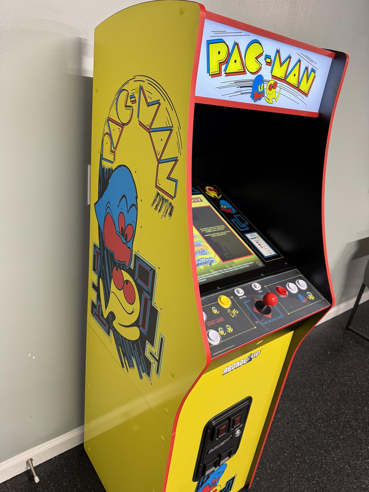 ARCADE1UP Golden Tee 3D Deluxe Arcade Machine, Built for Your Home, Over 5-Foot-Tall Cabinet with 8 Classic Games customer photo 1