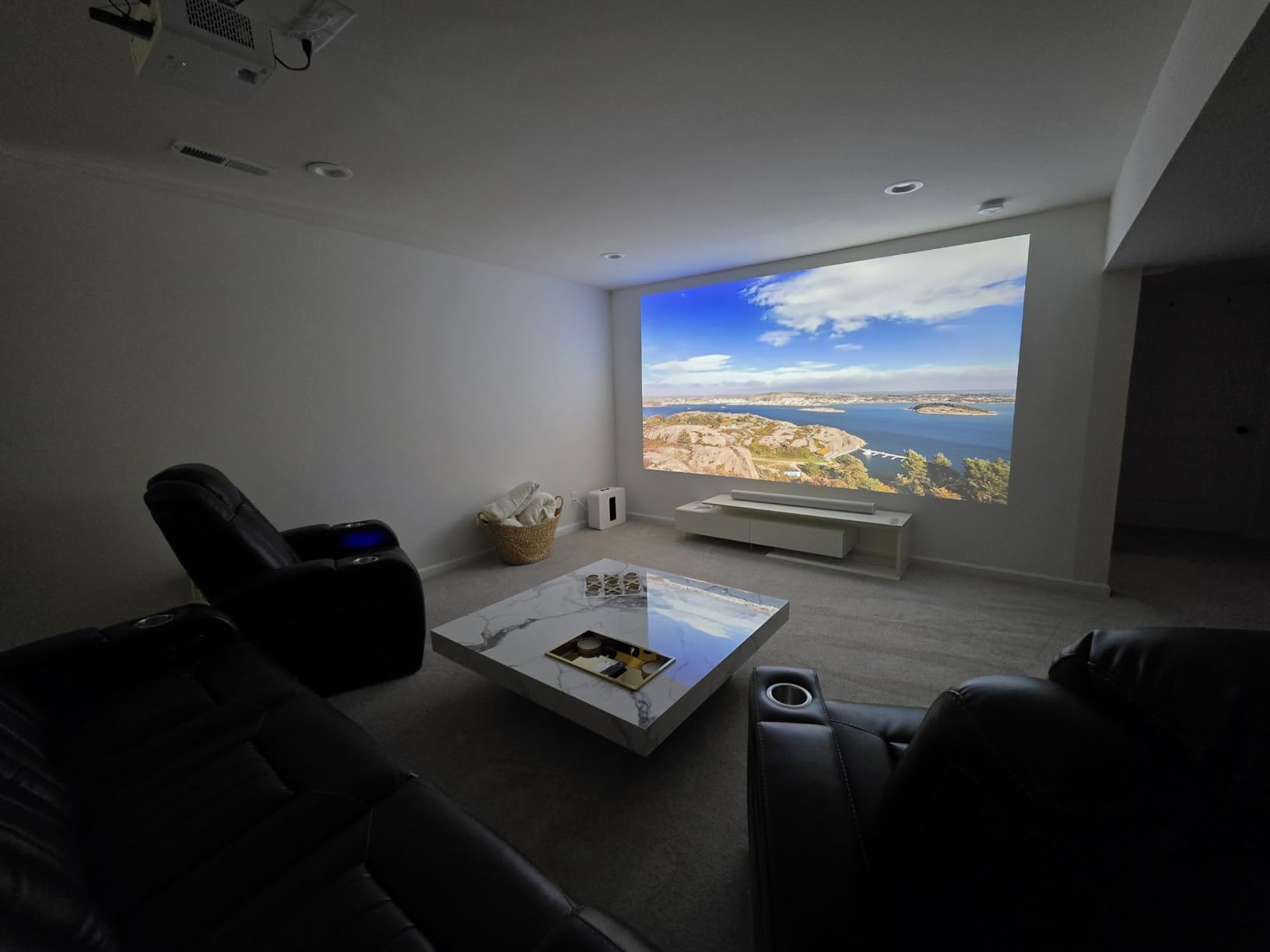 BenQ TK710 4K HDR Laser 3200 Lms Home Entertainment Movie& Gaming Projector customer photo 2