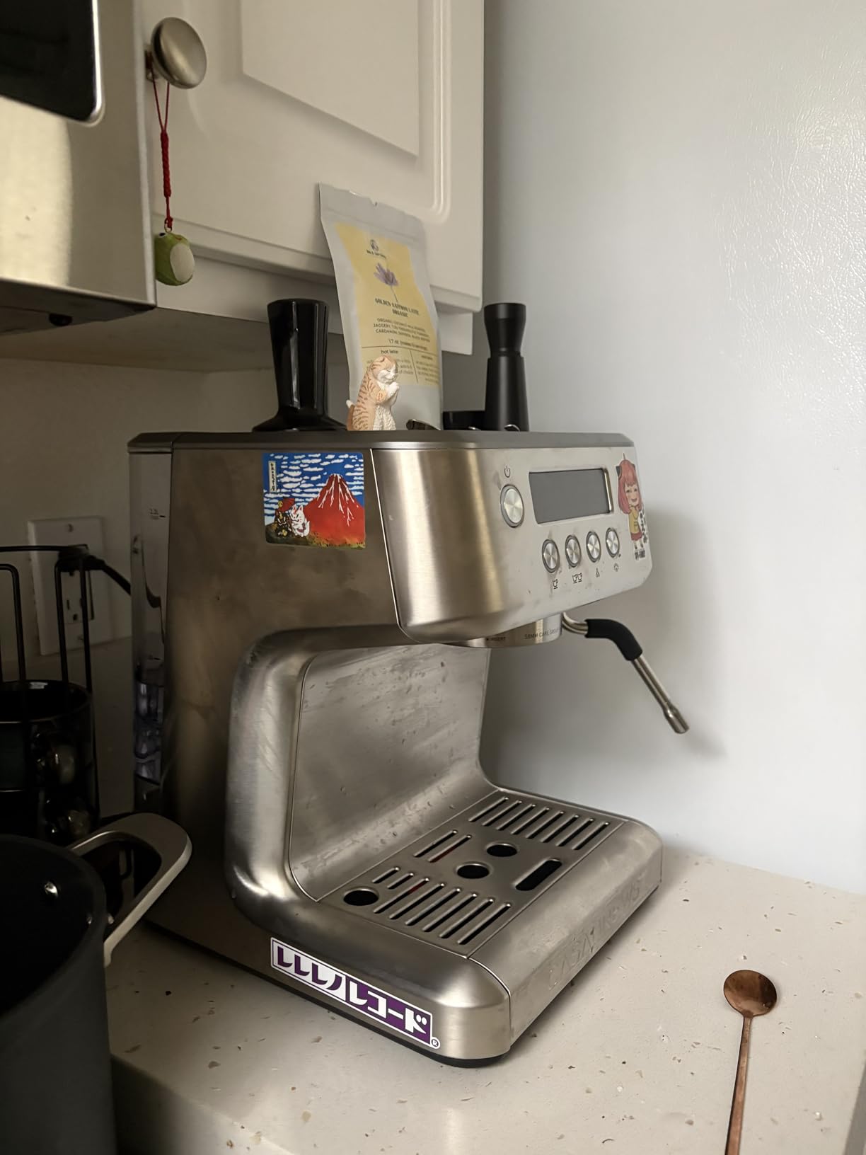 CASABREWS Ultra Espresso Machine with LCD Display, 20 Bar Espresso Maker with Powerful Milk Frother, Customizable Brewing Temperature customer photo 1