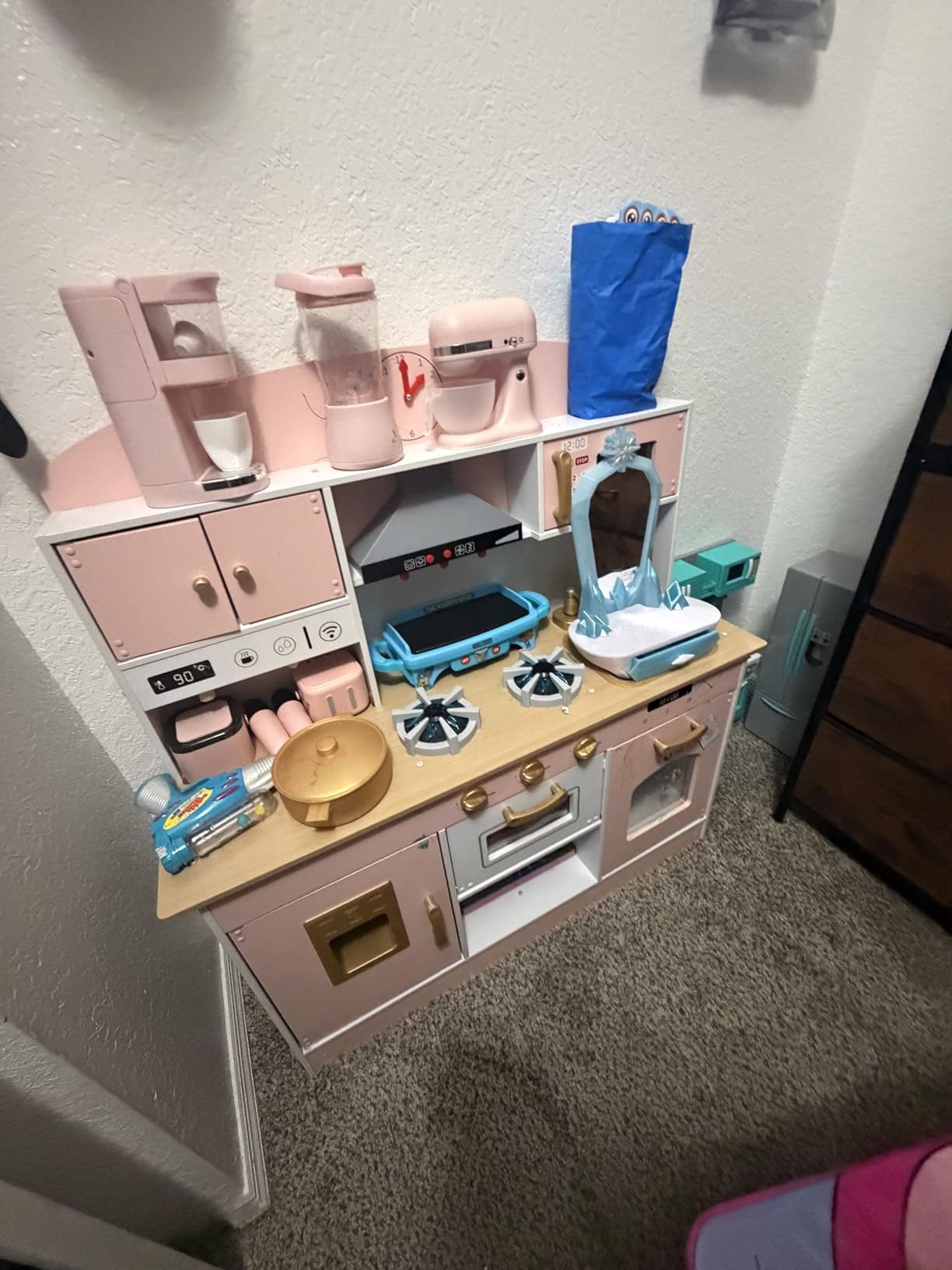Babytronic Wooden Play Kitchen Set, Pretend Play Kitchen with Lights and Sounds for Kids Ages 3+, Includes Stove, Oven, Microwave, Coffee Maker, and Accessories, Toy Kitchen Set for Toddlers (Pink) customer photo 2