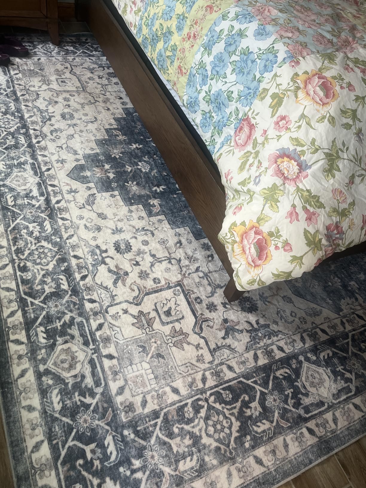 AMADA HOMEFURNISHING 8x10 Washable Area Rug, Low-Profile with Non-Slip Backing & Durable Edge Binding, Vintage Large Rugs for Living Room, Bedroom, Dining Room, Blue customer photo 2