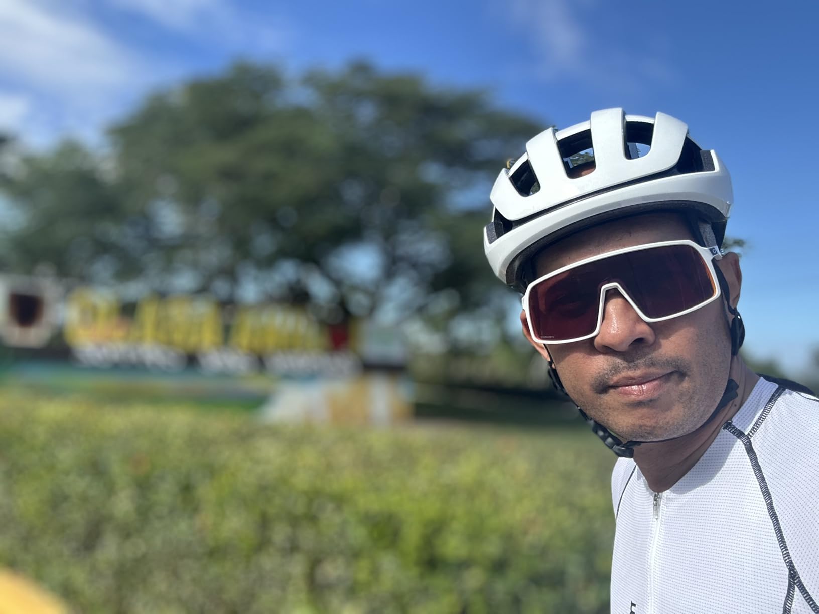POC Omne Air MIPS Bicycle Helmet with MIPS Technology, Adjustable and Optimal Ventilation, for Men and Women, Ideal for Leisure and Commuting customer photo 1
