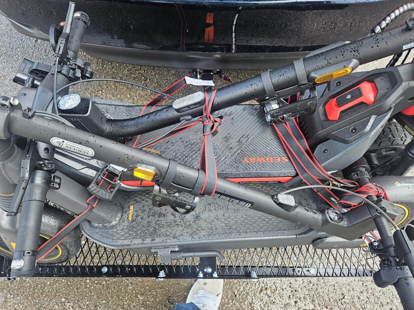 Segway ZT3 Pro Electric Scooter, Up to 24.9 MPH, 43.5-Mile Range, Dual Suspension, Flash Charge, 1600W Peak Motor, Off-Road Scooter for Adults UL Certified (UL2272/2271) customer photo 2