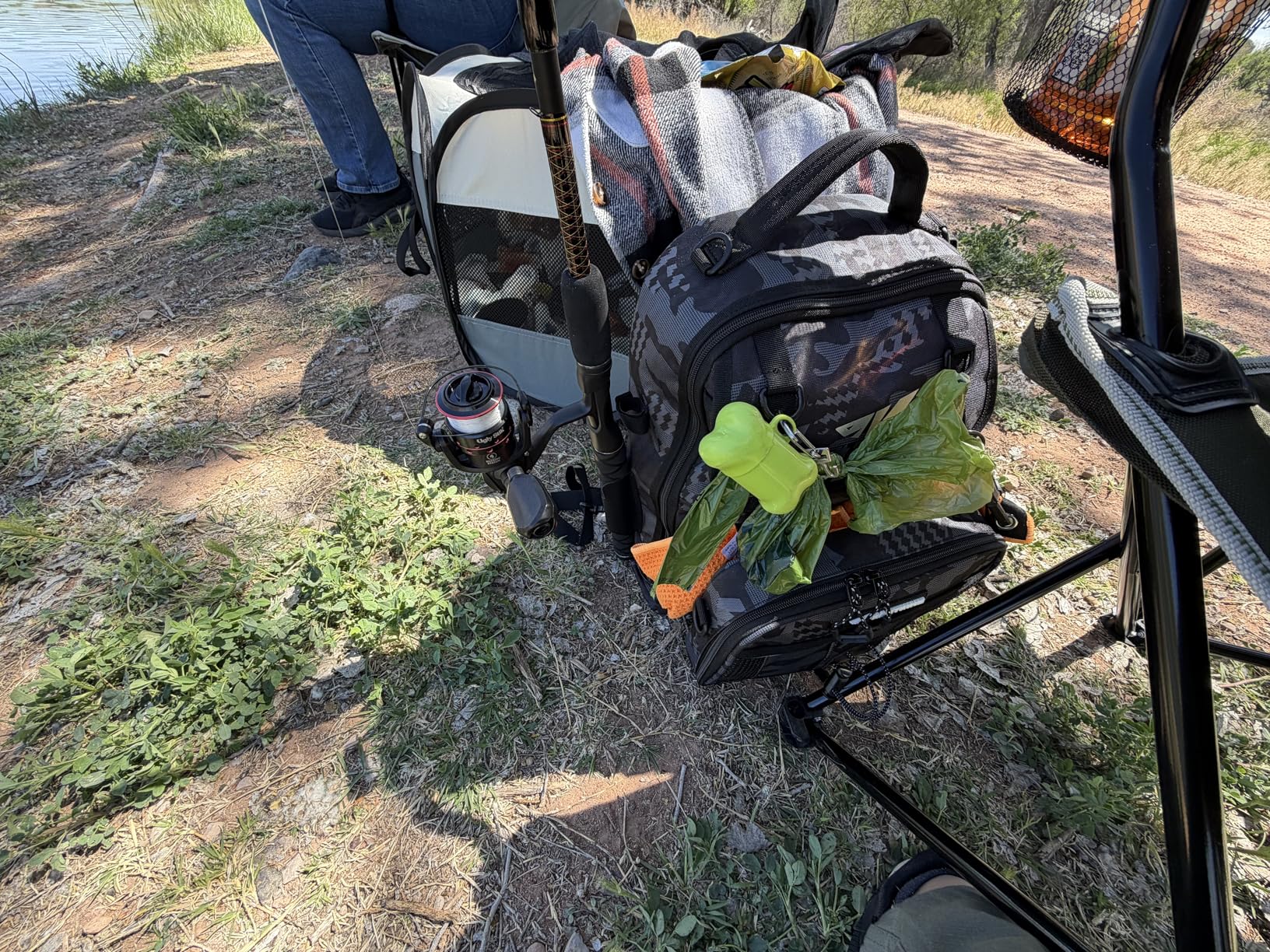 KastKing BaitSpace Fishing Sling Bag, Fishing Backpack with Rod & Beverage Holder, Tackle Bag for Fishing Gear customer photo 1