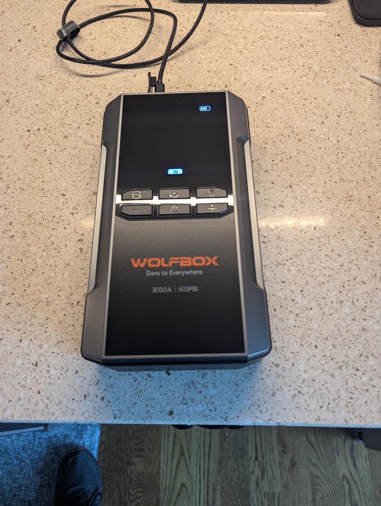 WOLFBOX 3000A Jump Starter with Air Compressor, 59.2Wh&160PSI Portable Car Battery Jump Starter with 65W Fast Charging, 12V Battery Pack (8L Gas 6L Diesel Engine) with Boost, Light and Jumper Cables customer photo 1