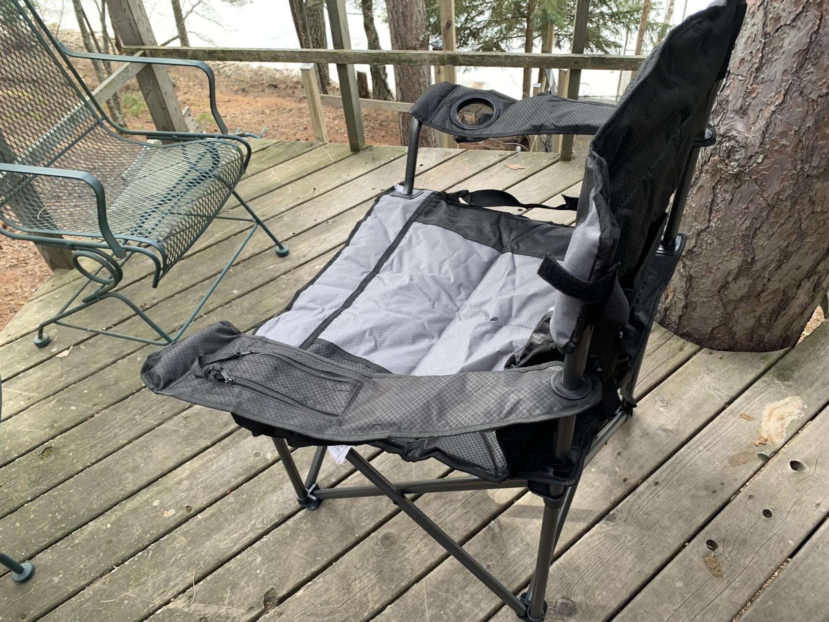 SONGMICS Oversized Camping Chair 450 lb Capacity, Heavy-Duty Outdoor Folding Lawn Chair with Cup Holder & Cooler Bag, Padded, Glamping, Ink Black UGCB066B01 customer photo 2