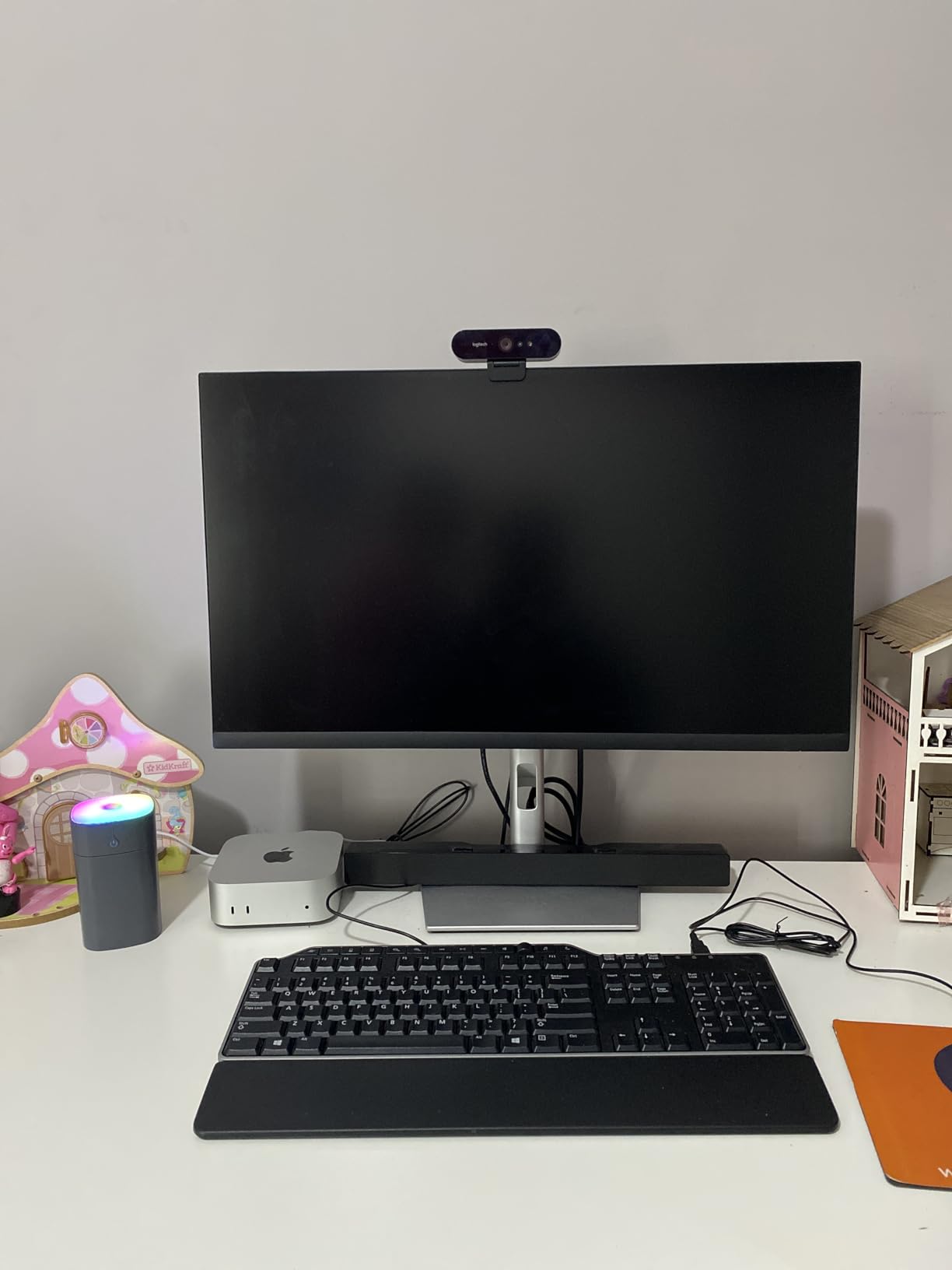 2024 Mac mini Desktop Computer with M4 chip with 10-core CPU and 10-core GPU: Built for Apple Intelligence, 16GB Unified Memory, 512GB SSD Storage, Gigabit Ethernet customer photo 1