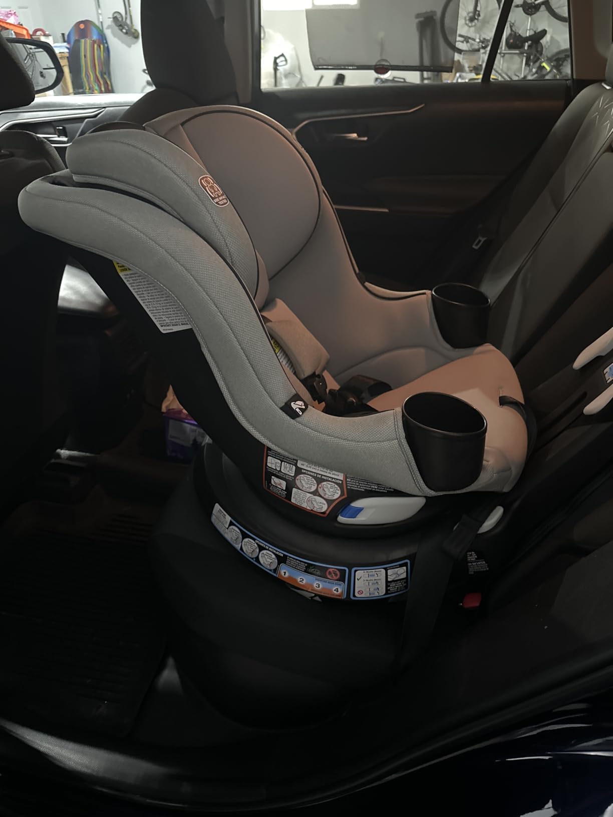 Graco EasyTurn 360 2-in-1 Rotating Convertible Car Seat, 360 Degree Rotating Infant to Toddler Rotating Car Seat, 2 Modes Rear and Forward Facing, Slim Design, Cyran customer photo 1