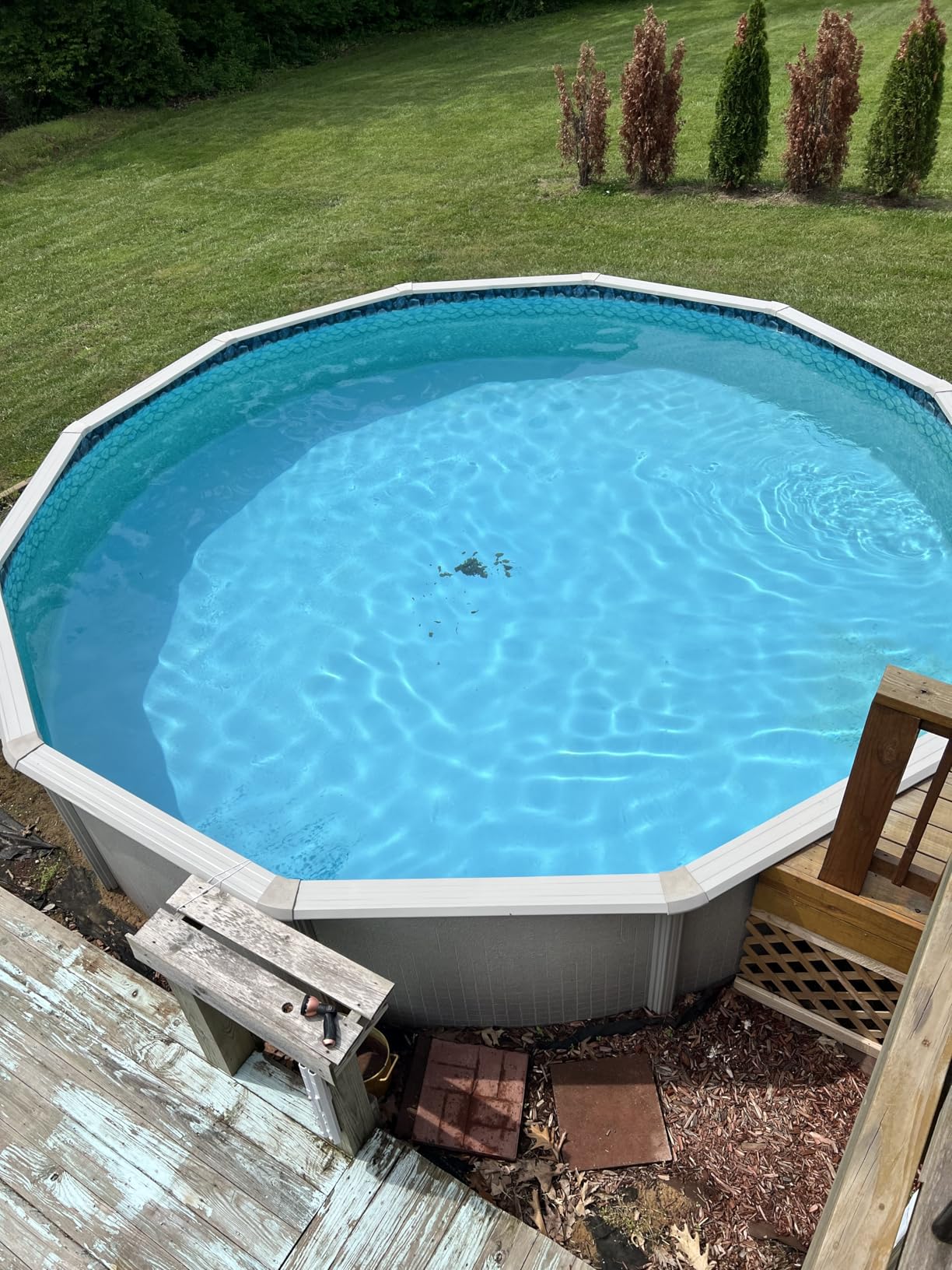 UIRWAY 500D Pool Cover 18FT Round [2026 Upgraded Heavy Duty Fabric] Solar Pool Covers for Above Ground Pools, New Super Windproof Gel-Coated Tarp Straps, Swimming Pool Covers with UV Protection customer photo 1
