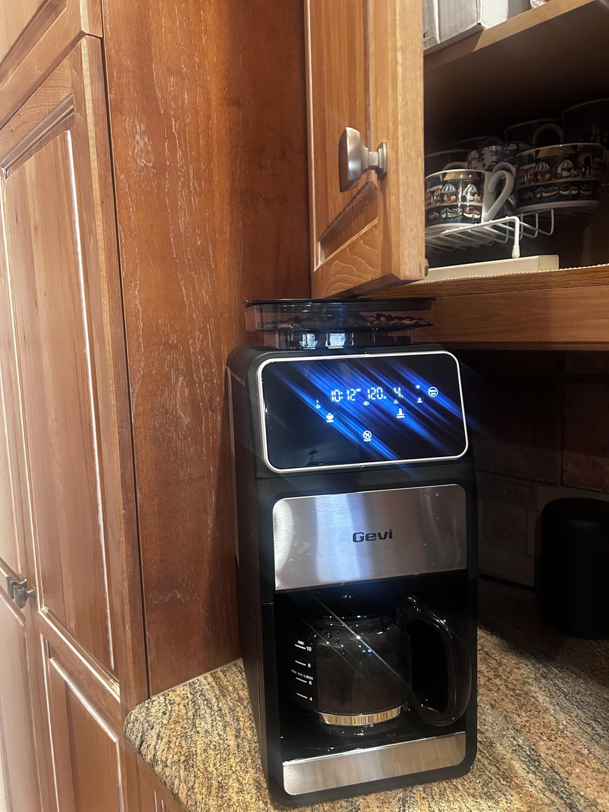 Gevi Grind & Brew Coffee Maker 10 Cup, Built-In Burr Grinder Drip Coffee Machine, Programmable Touch Screen, 4-Hour Warm Plate, Permanent Filter & Glass Carafe customer photo 1