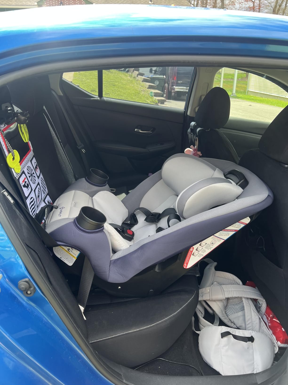 Safety 1st Ellaris 3-in-1 Convertible Car Seat, Slim Fit Design, Rear & Forward-Facing, 5-Position Headrest, Travel-Friendly with Machine-Washable Seat Pad, Smokey Haze customer photo 2