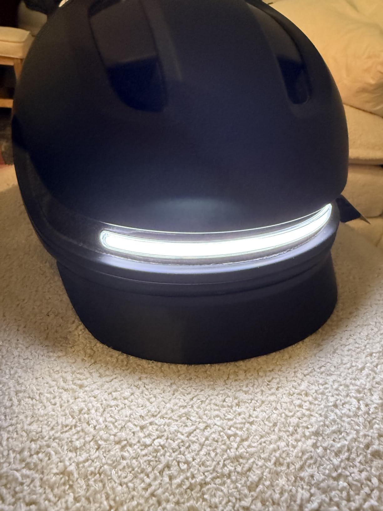 AURA Smart E-Bike Helmet with MIPS Safety, NTA-8776 Certified for 28mph, Integrated 500 Lumen LED Lights, Crash Detection, Turn Signals and Automatic Brake Light customer photo 2