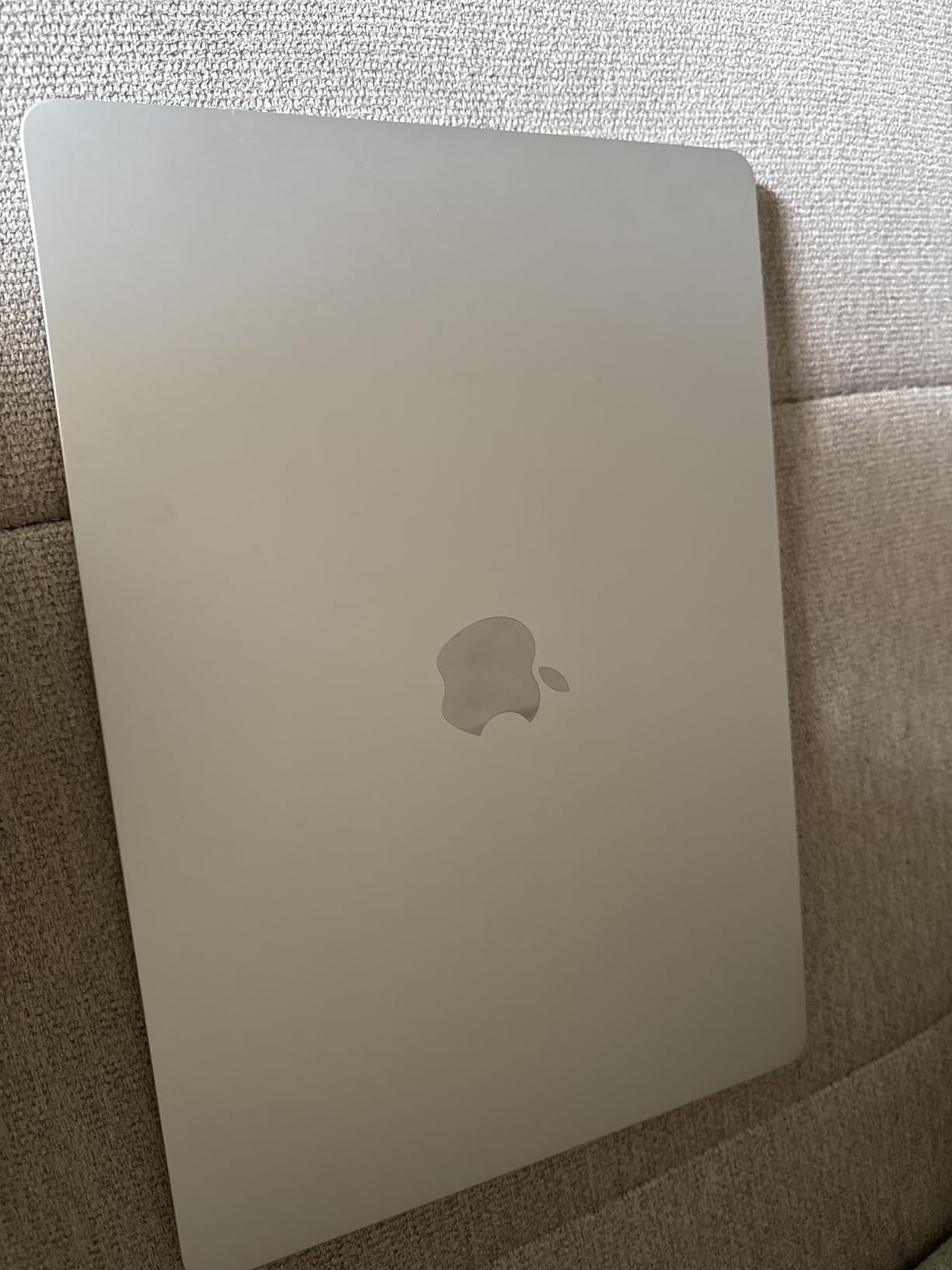 2025 MacBook Air 15-inch Laptop with M4 chip: Built for Apple Intelligence, 15.3-inch Liquid Retina Display, 16GB Unified Memory, 256GB SSD Storage, 12MP Center Stage Camera, Touch ID; Midnight customer photo 1