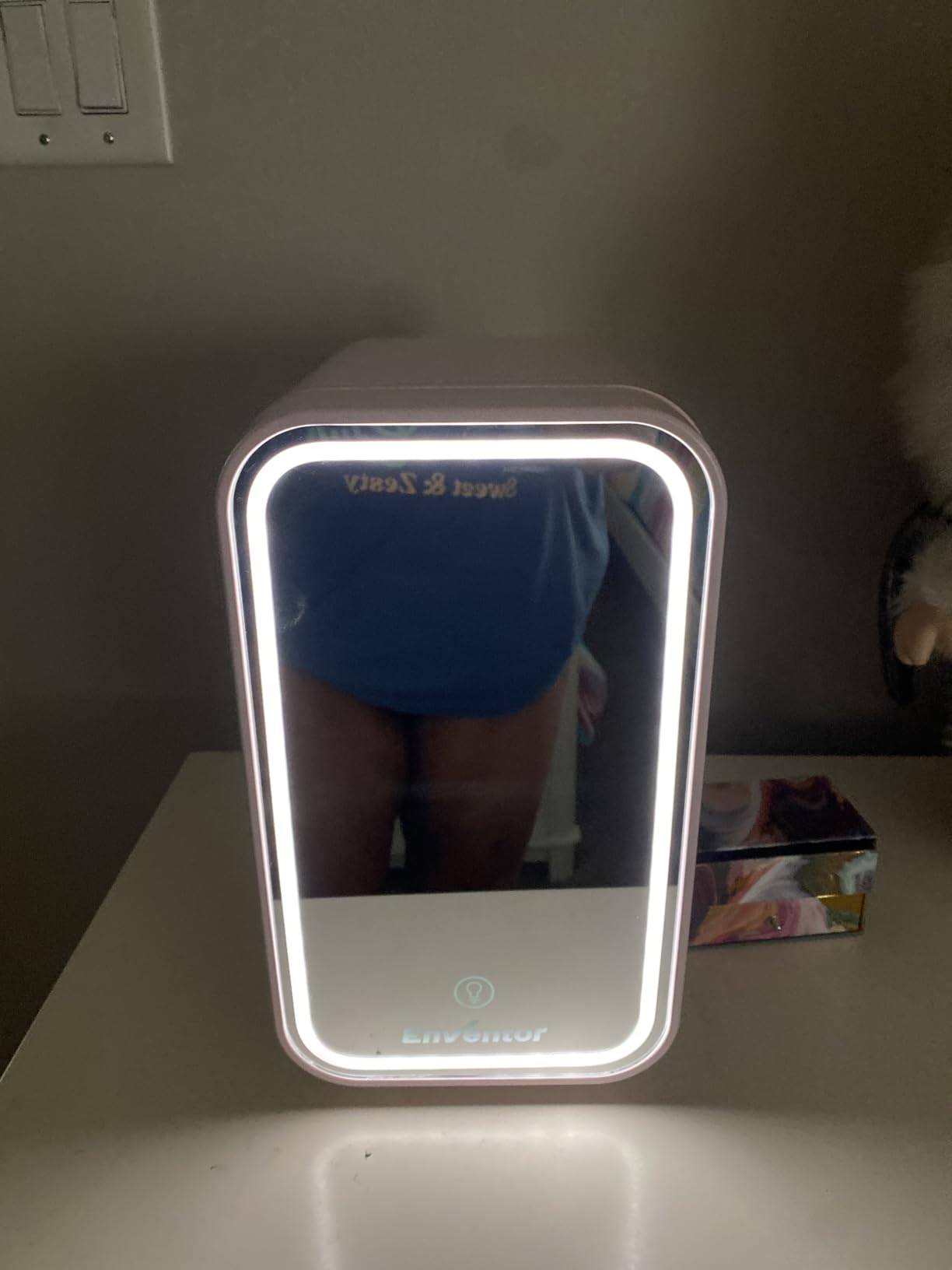 Mini Skincare Fridge Small Refrigerator for Bedroom, Beauty Fridge for Makeup with Dimmable LED Mirror, 6L/8 Cans Compact Portable Cooler, White customer photo 2