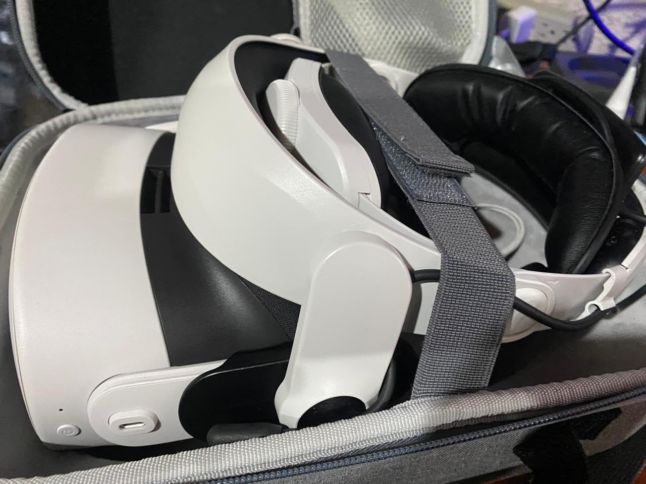 Meta Quest 3S 128GB | VR Headset - 2X Graphical Processing Power - Virtual Reality Without Wires - 3-Month Trial of Meta Horizon+ Included customer photo 1