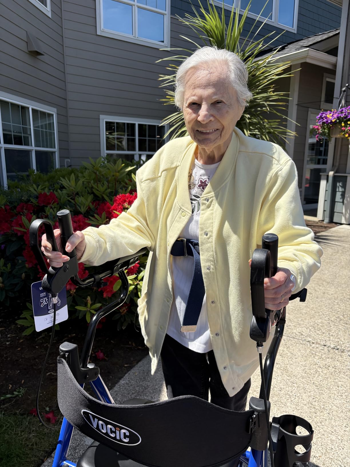 VOCIC Walkers for Seniors, Upright Walker with Adjustable Armrests, Z22 GelCool Stand Up Walker with Ergo Seat & Backrest, 8
