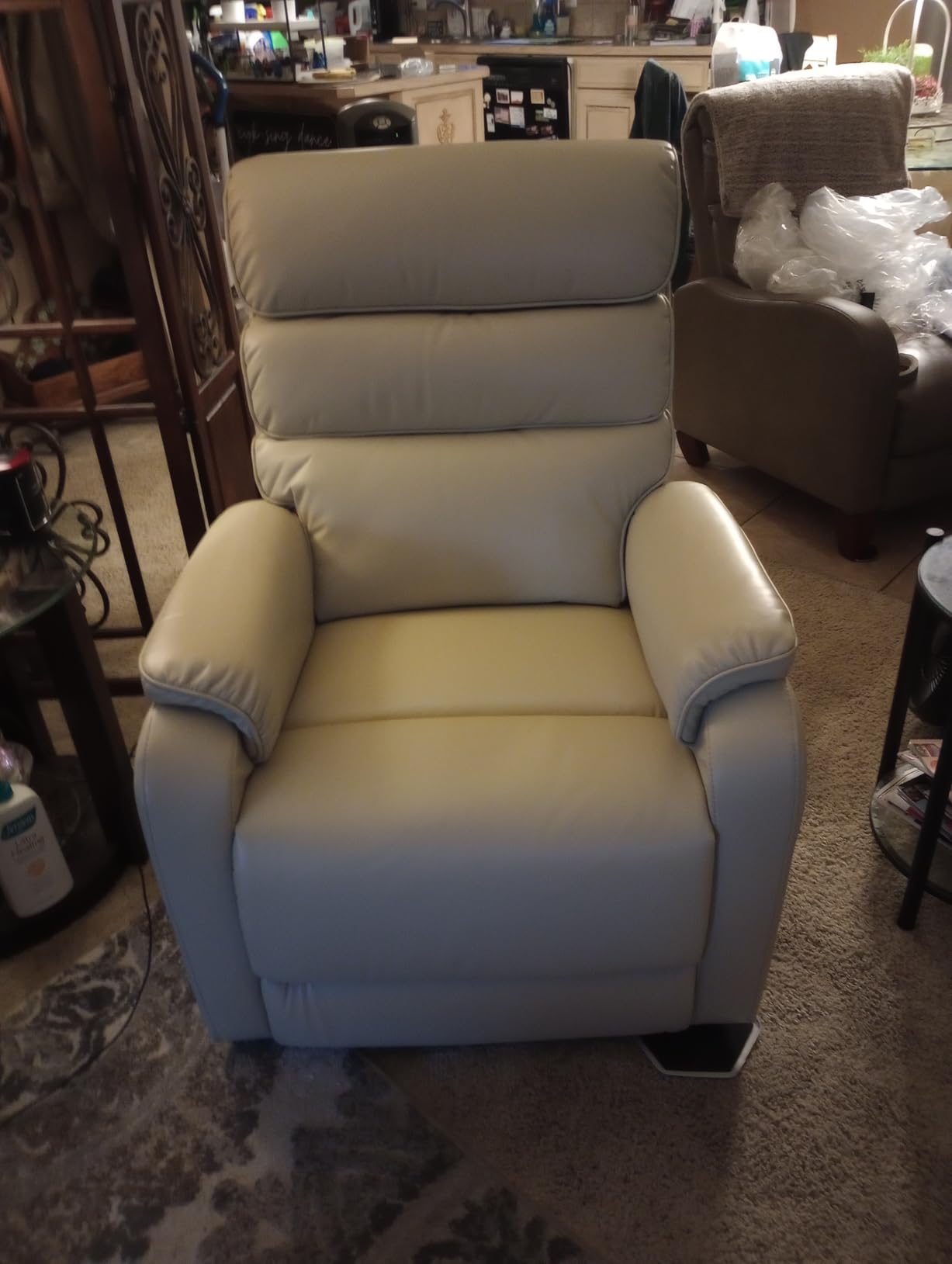 EONIX Dual Motor Lay Flat Power Lift Recliner Chair for Elderly, Breathable Leather Electric Lift Chairs for Adults, 400lbs Heavy Duty Power Recliner with Heat and Massage, SLRY003061, Cream White customer photo 1