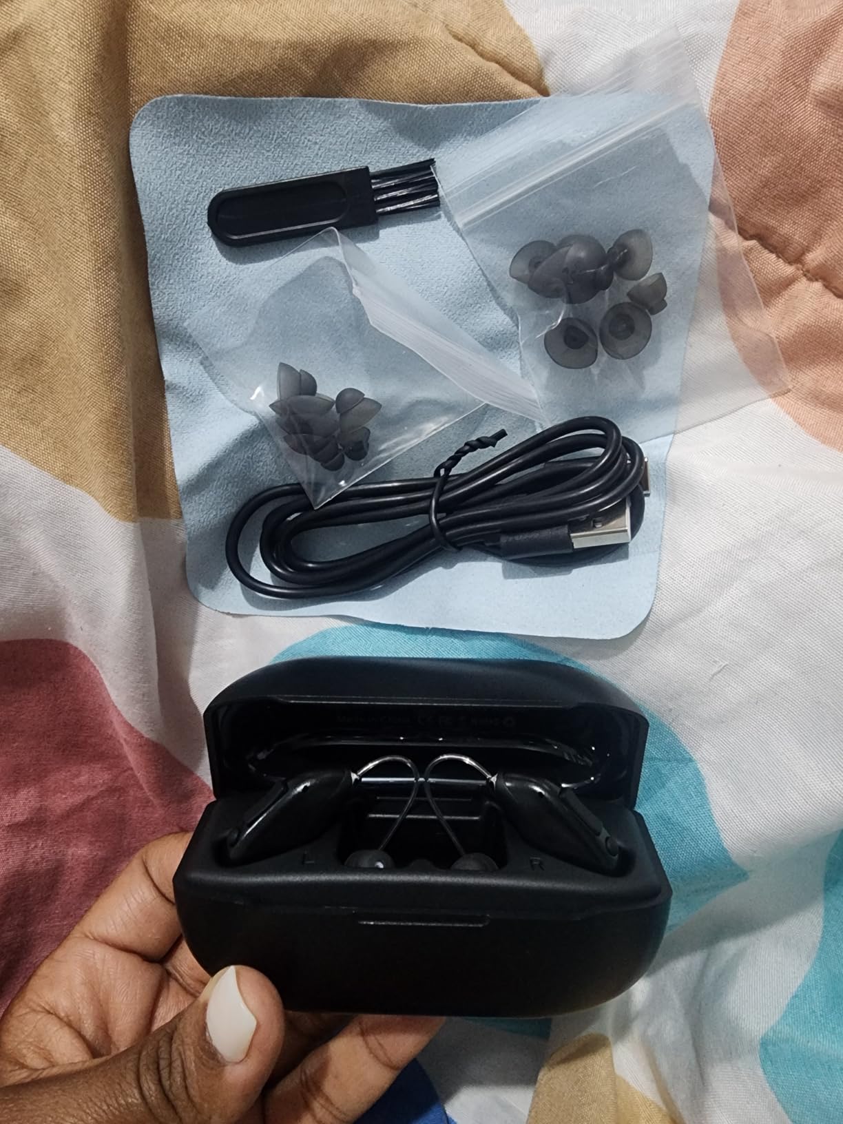 Hearing Aids Rechargeable Hearing Aids for Seniors with Moderate Hearing Loss, Hearing Amplifiers for Seniors with Noise Cancellation and Volume Control, Clear Sound Hearing Amplifiers, Black customer photo 2